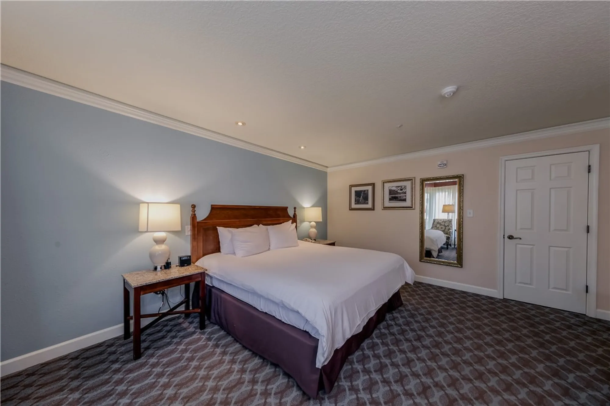 Property Slideshow image 12 of 27 | 709 graves ordinary, Williamsburg, VA, 23185