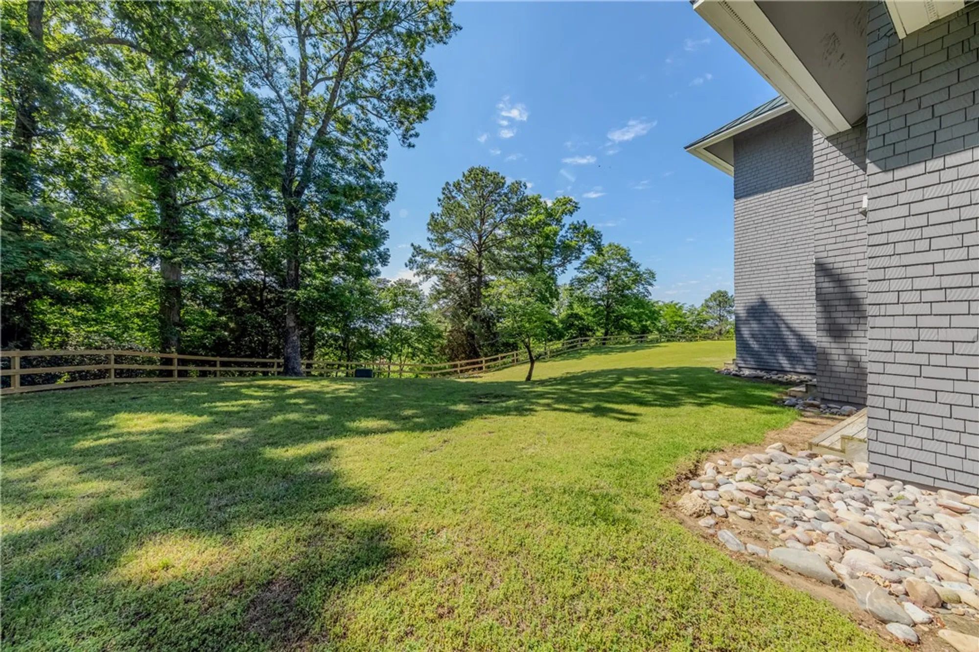 Property Slideshow image 25 of 27 | 709 graves ordinary, Williamsburg, VA, 23185