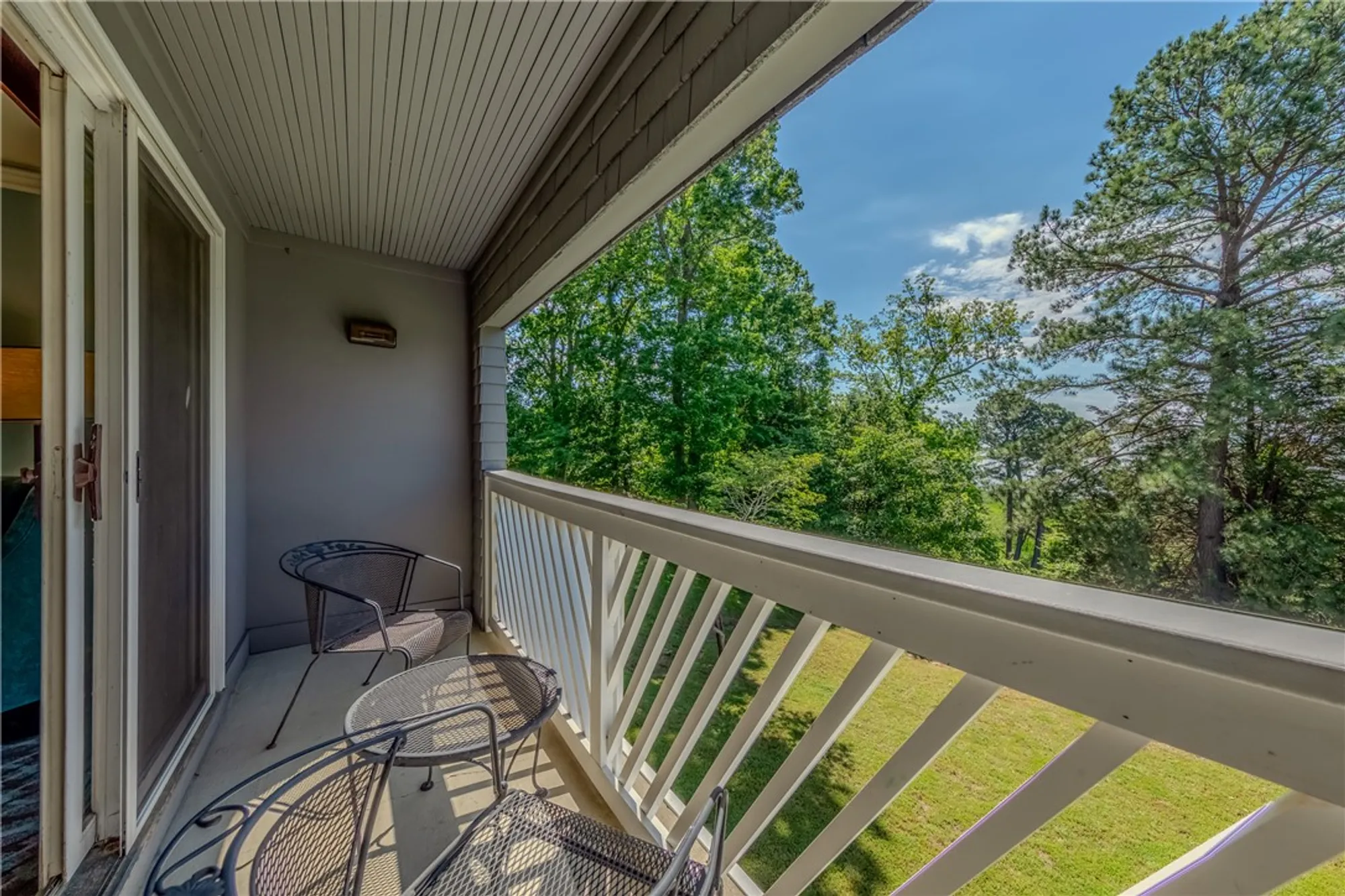 Property Slideshow image 9 of 27 | 709 graves ordinary, Williamsburg, VA, 23185