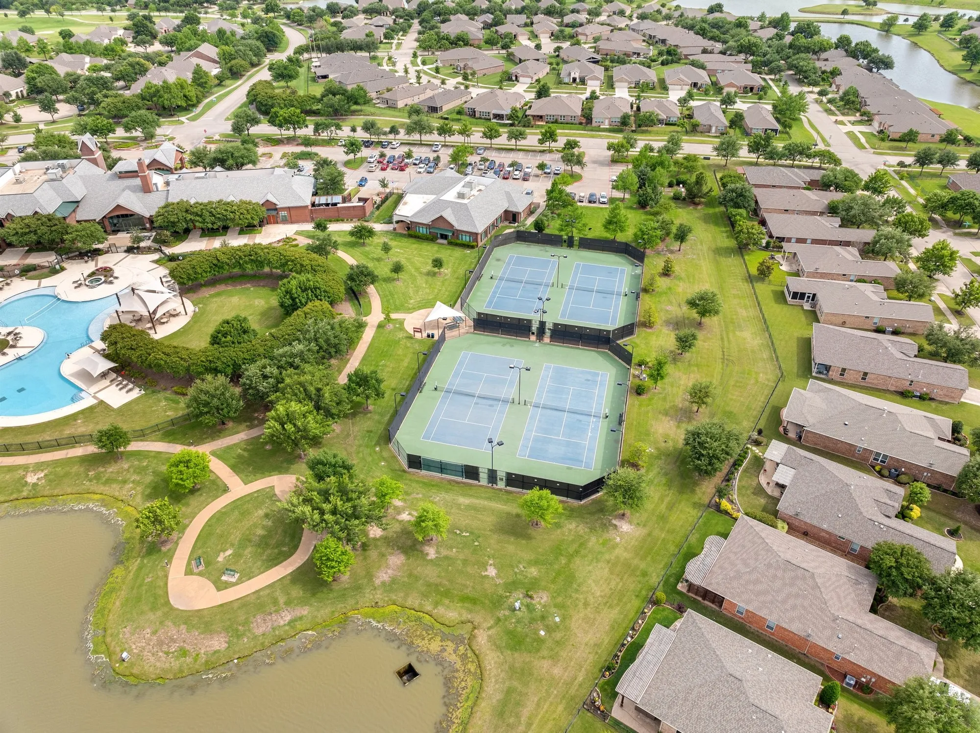 Property Slideshow image 34 of 40 | 7735 whirlwind dr, Frisco, TX, 75036