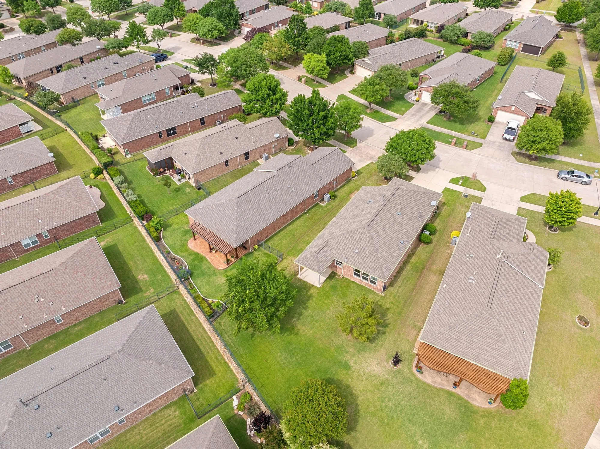 Property Slideshow image 30 of 40 | 7735 whirlwind dr, Frisco, TX, 75036