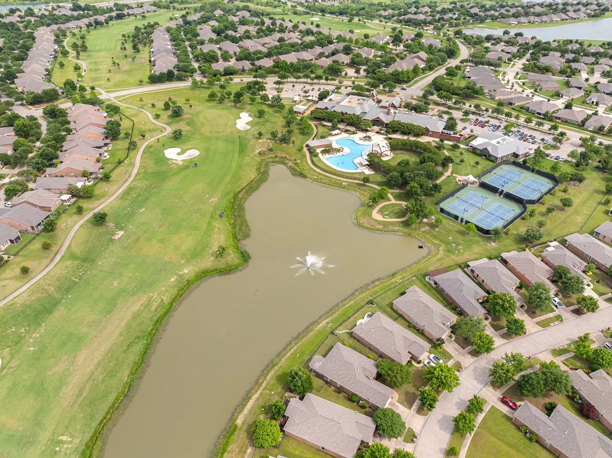 Property Slideshow image 33 of 40 | 7735 whirlwind dr, Frisco, TX, 75036