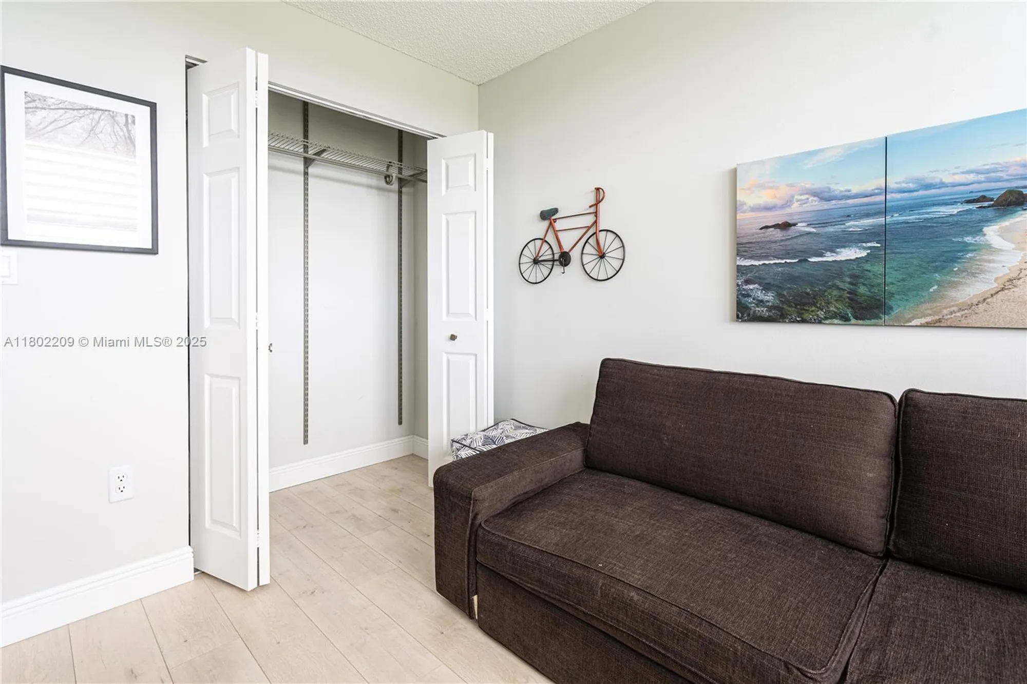 Property Slideshow image 17 of 26 | 900 saint charles pl apt 621, Pembroke Pines, FL, 33026