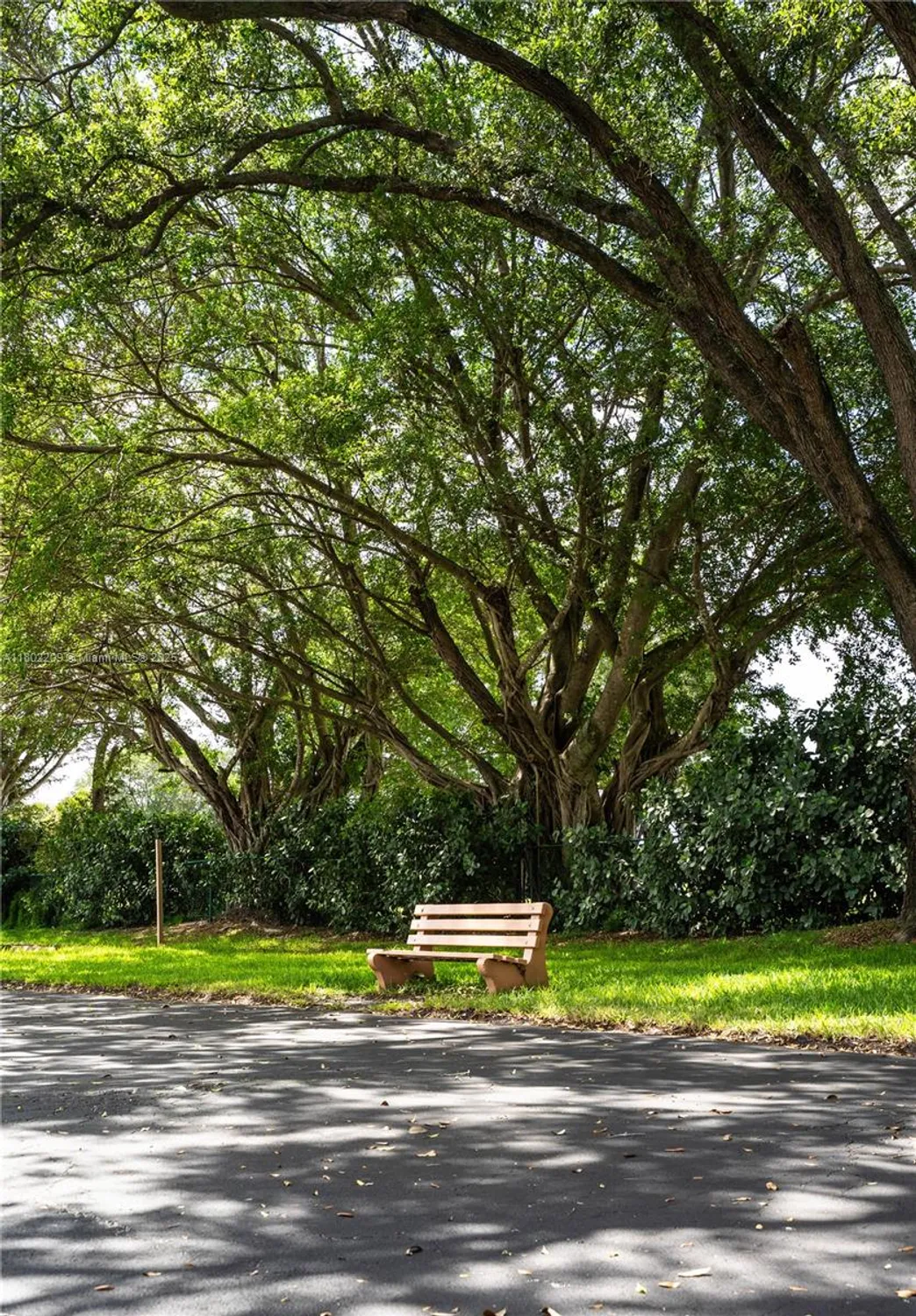 Property Slideshow image 20 of 26 | 900 saint charles pl apt 621, Pembroke Pines, FL, 33026