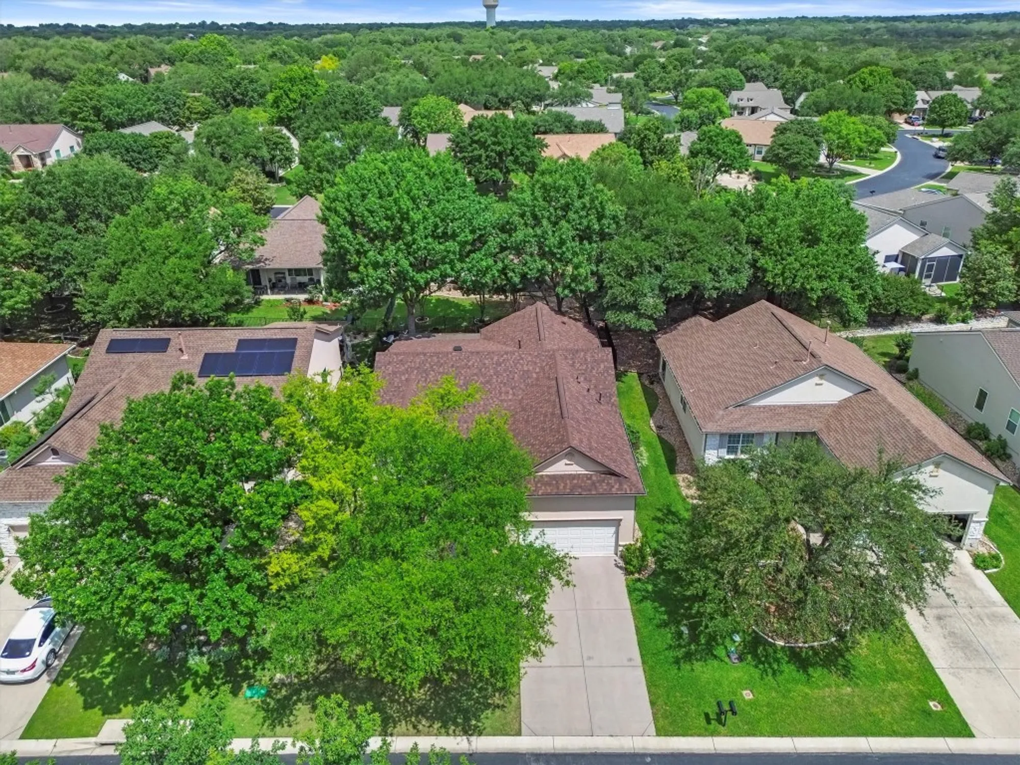 Property Slideshow image 30 of 38 | 409 rio grande loop, Georgetown, TX, 78633