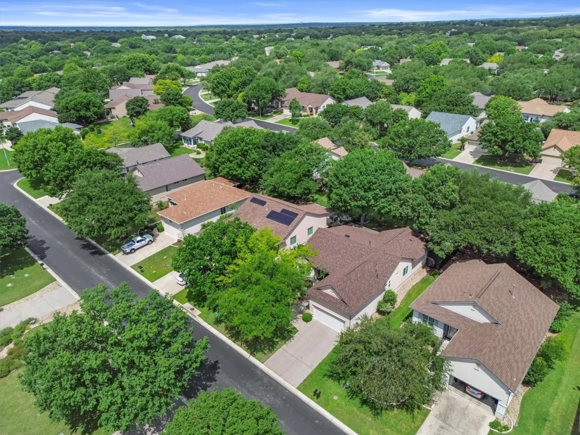 Property Slideshow image 31 of 38 | 409 rio grande loop, Georgetown, TX, 78633