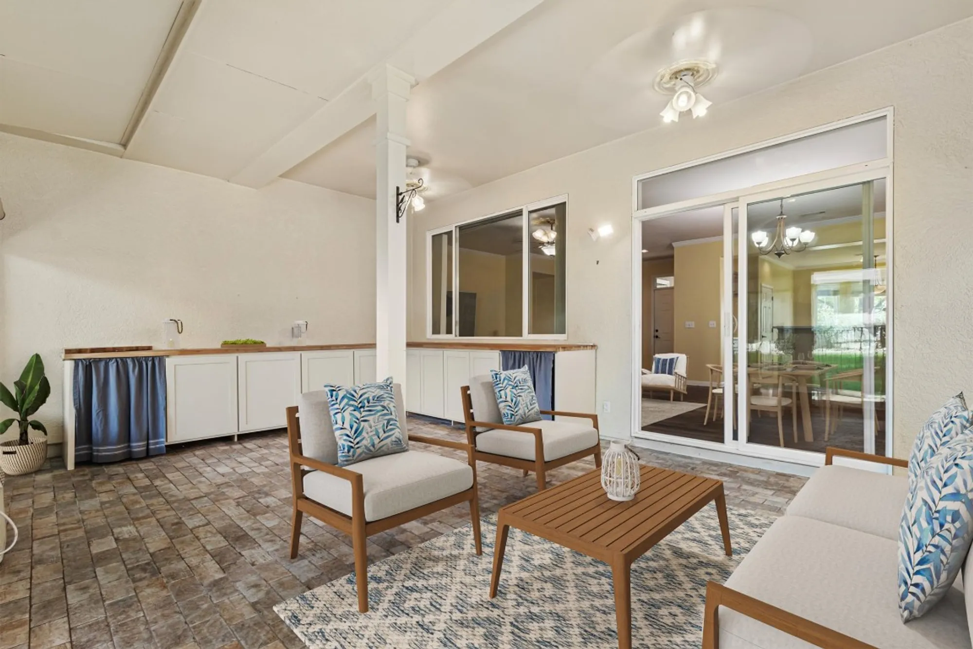 Property Slideshow image 4 of 38 | 409 rio grande loop, Georgetown, TX, 78633