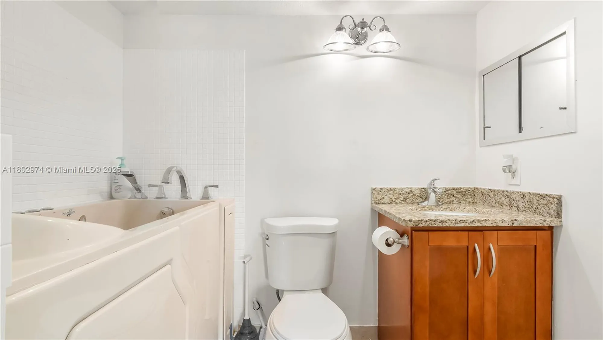 Property Slideshow image 15 of 23 | 1012 berkshire a # 1012, Deerfield Beach, FL, 33442