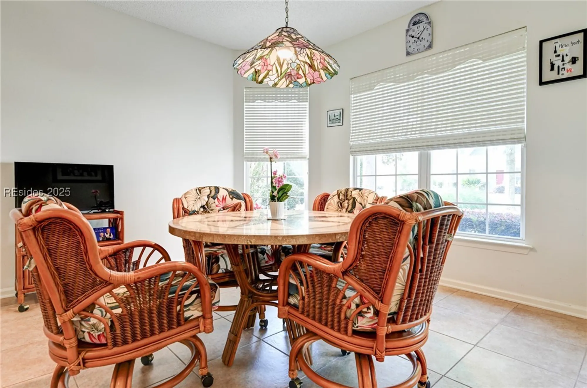 Property Slideshow image 9 of 28 | 21 raven glass ln, Bluffton, SC, 29909