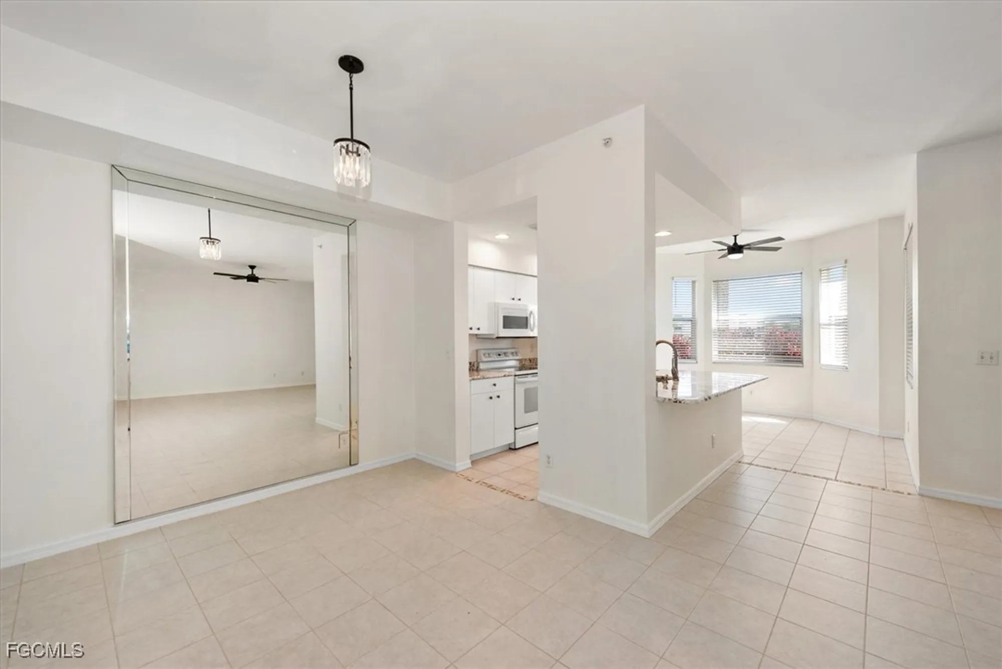 Property Slideshow image 6 of 30 | 14111 brant point cir 2106, Fort Myers, FL, 33919