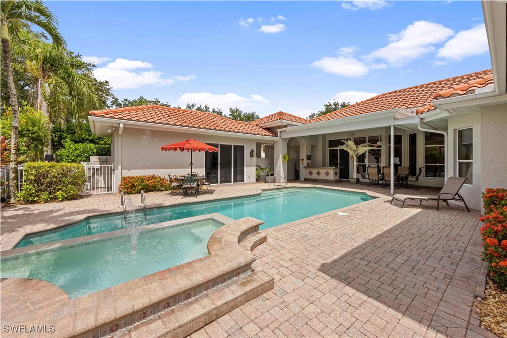 Property Slideshow image 32 of 34 | 222 monterey dr, Naples, FL, 34119