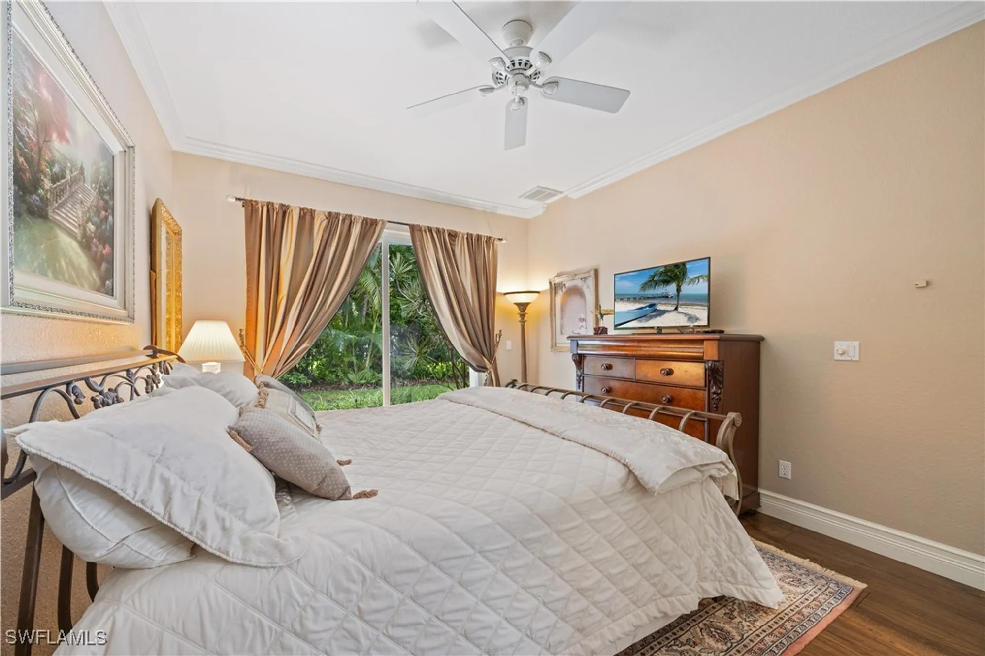 Property Slideshow image 9 of 34 | 222 monterey dr, Naples, FL, 34119