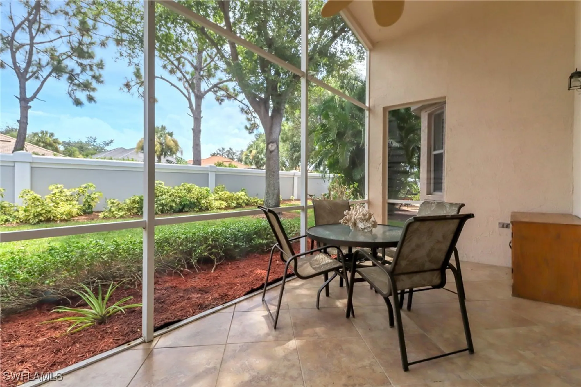 Property Slideshow image 15 of 45 | 20107 castlemaine ave, Estero, FL, 33928