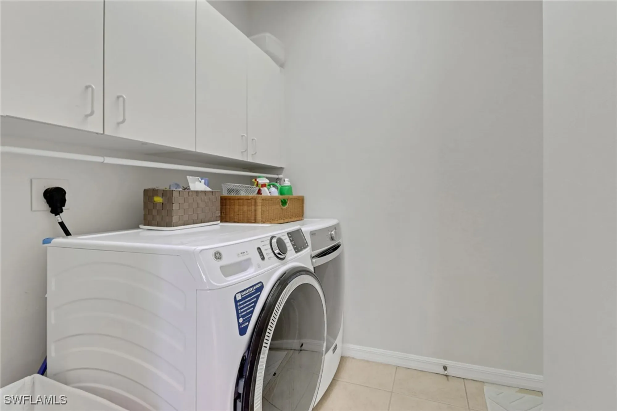 Property Slideshow image 19 of 45 | 20107 castlemaine ave, Estero, FL, 33928