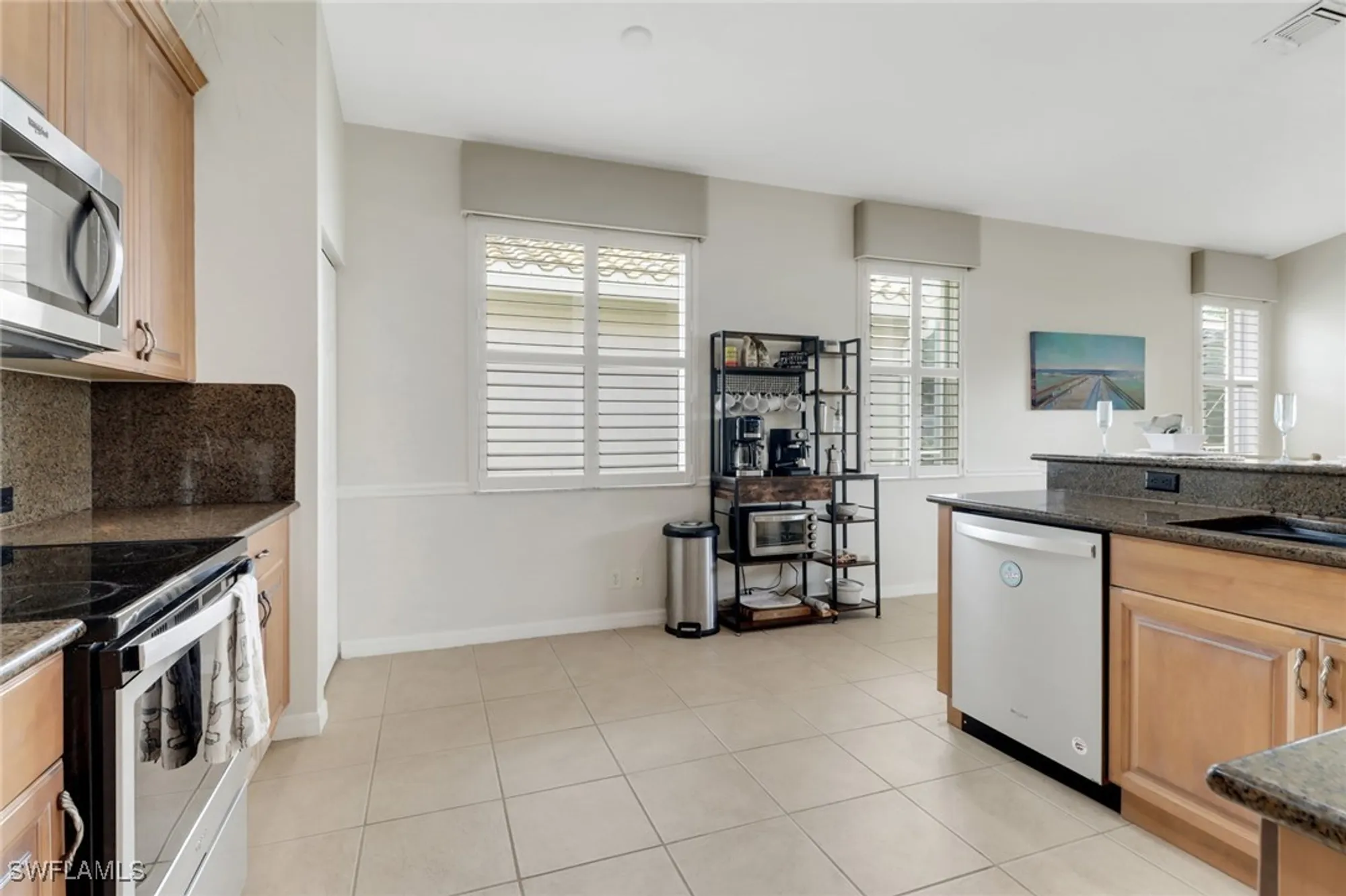 Property Slideshow image 13 of 45 | 20107 castlemaine ave, Estero, FL, 33928