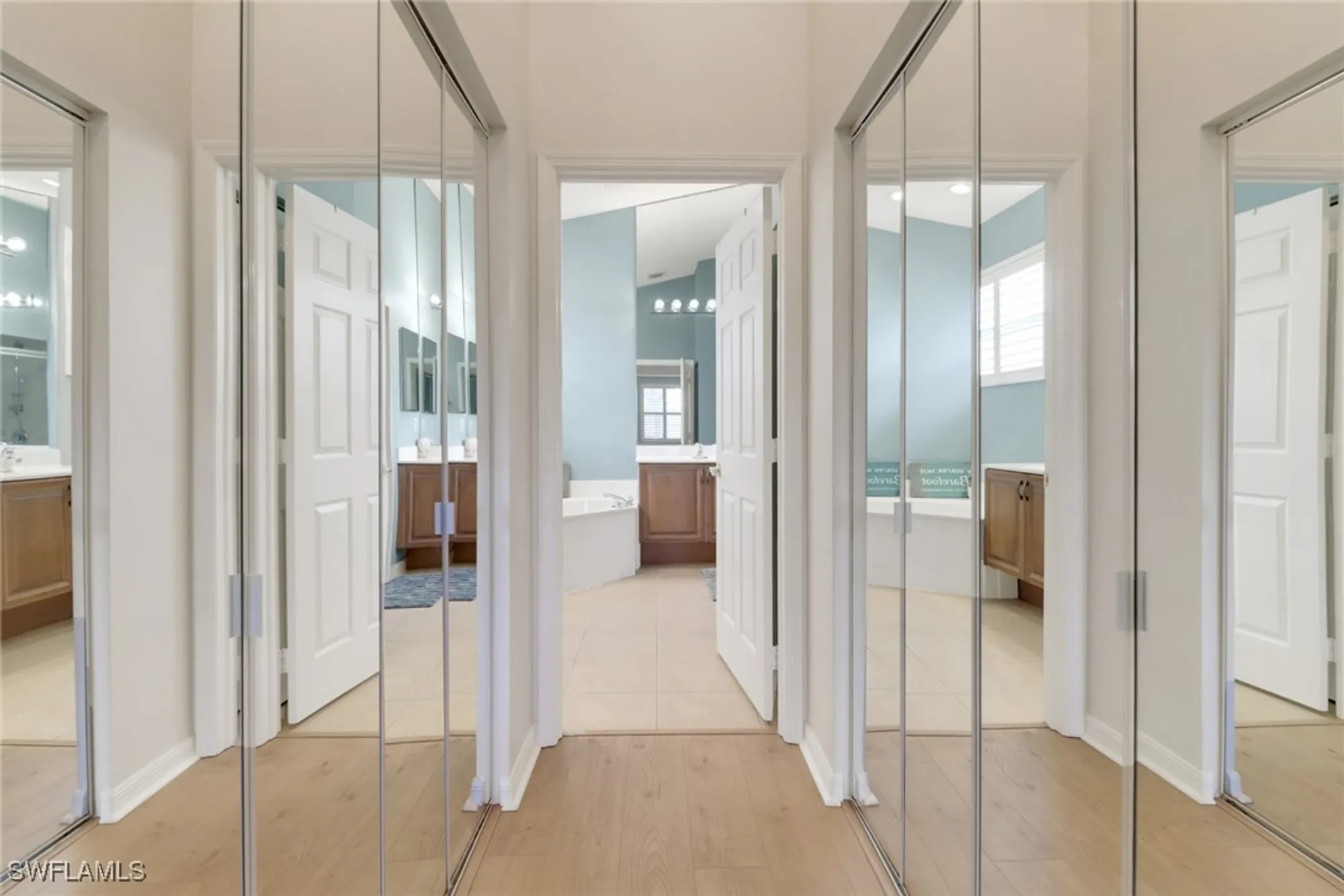 Property Slideshow image 22 of 45 | 20107 castlemaine ave, Estero, FL, 33928