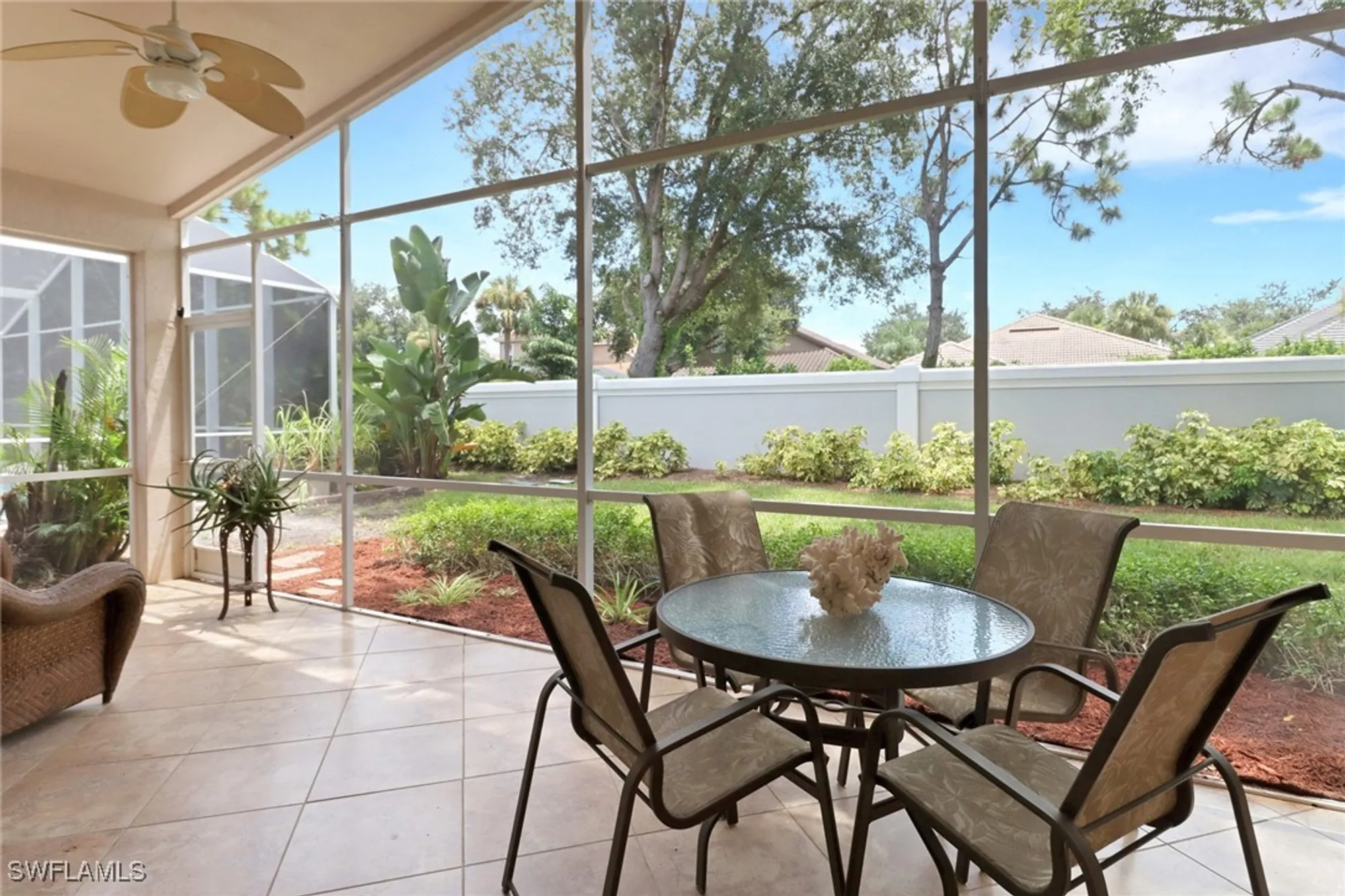 Property Slideshow image 23 of 45 | 20107 castlemaine ave, Estero, FL, 33928