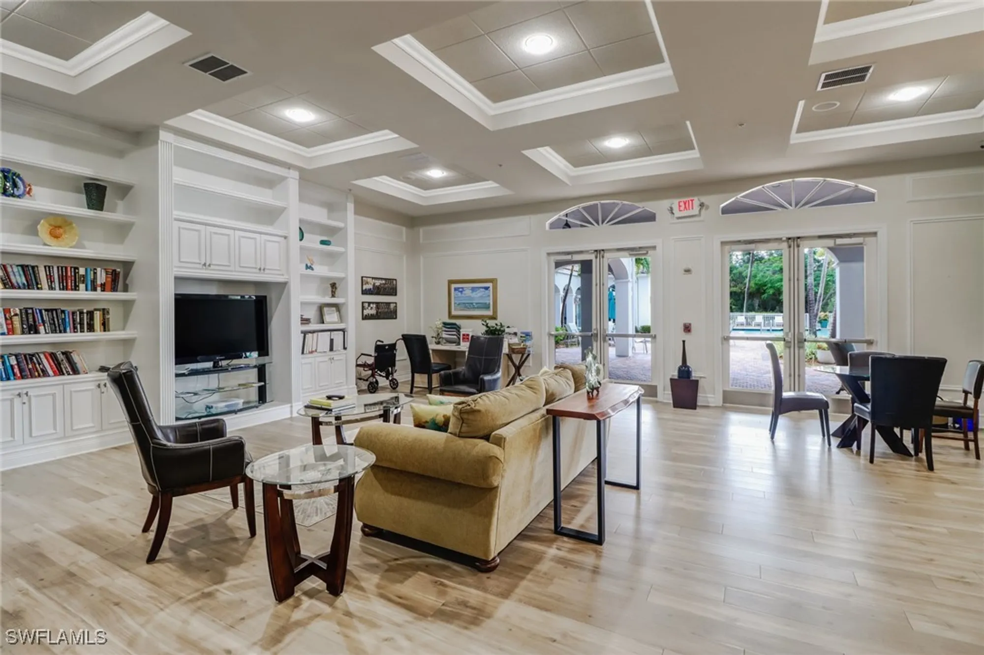 Property Slideshow image 31 of 45 | 20107 castlemaine ave, Estero, FL, 33928