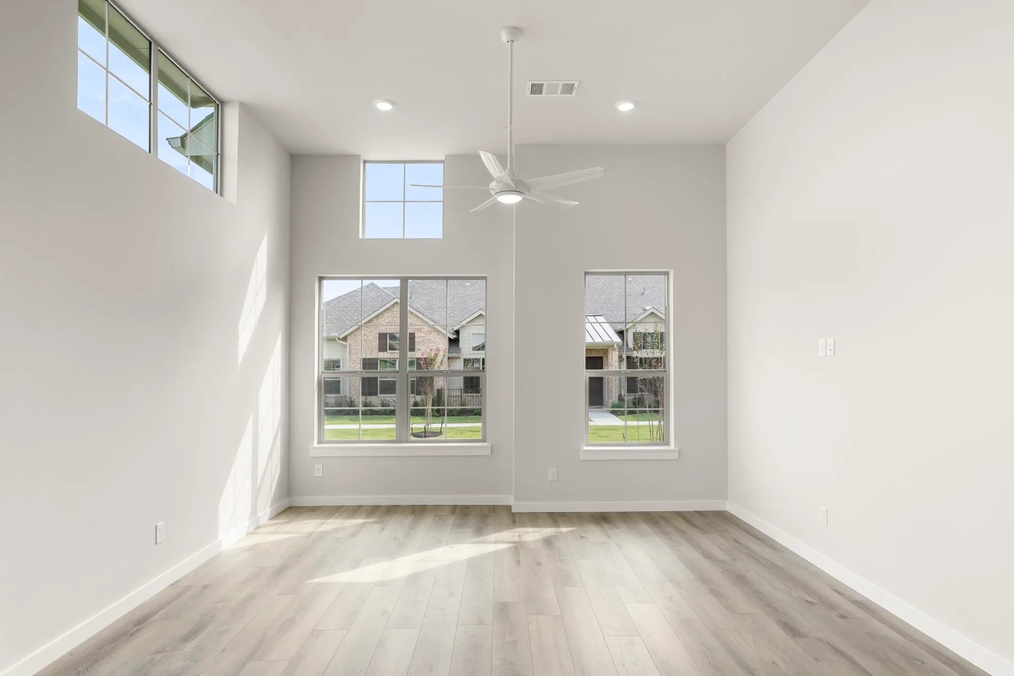 Property Slideshow image 17 of 27 | 628 oakridge dr, Wylie, TX, 75098