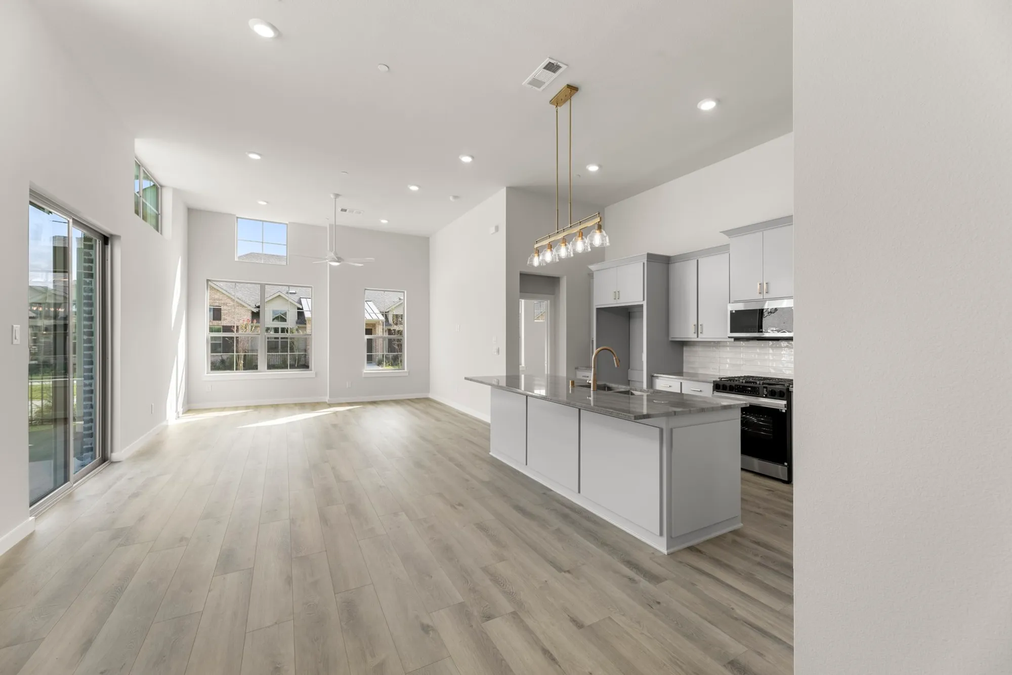 Property Slideshow image 6 of 27 | 628 oakridge dr, Wylie, TX, 75098