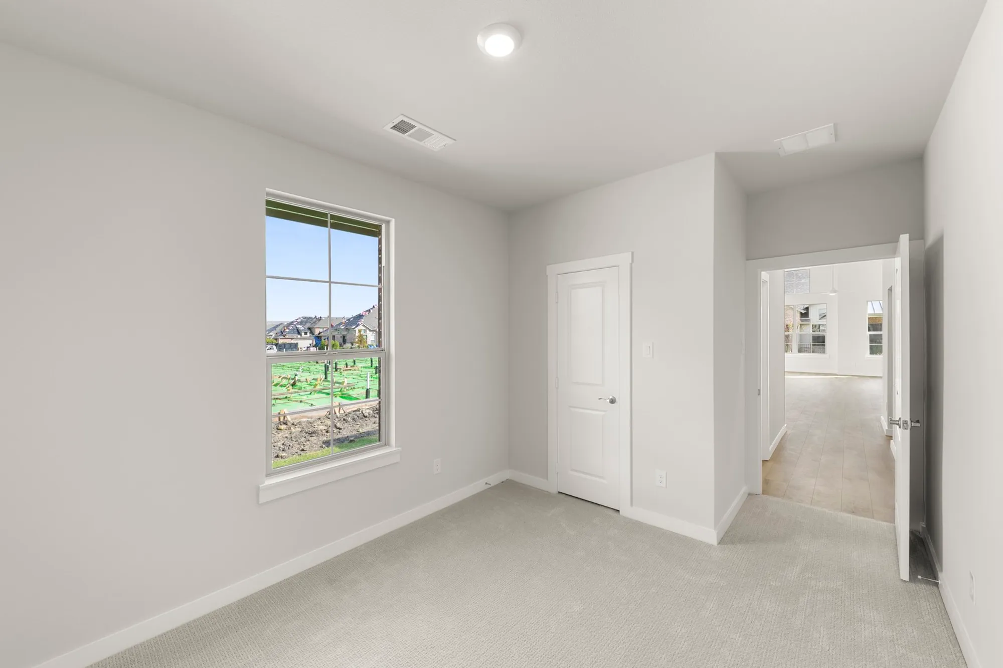 Property Slideshow image 9 of 27 | 628 oakridge dr, Wylie, TX, 75098