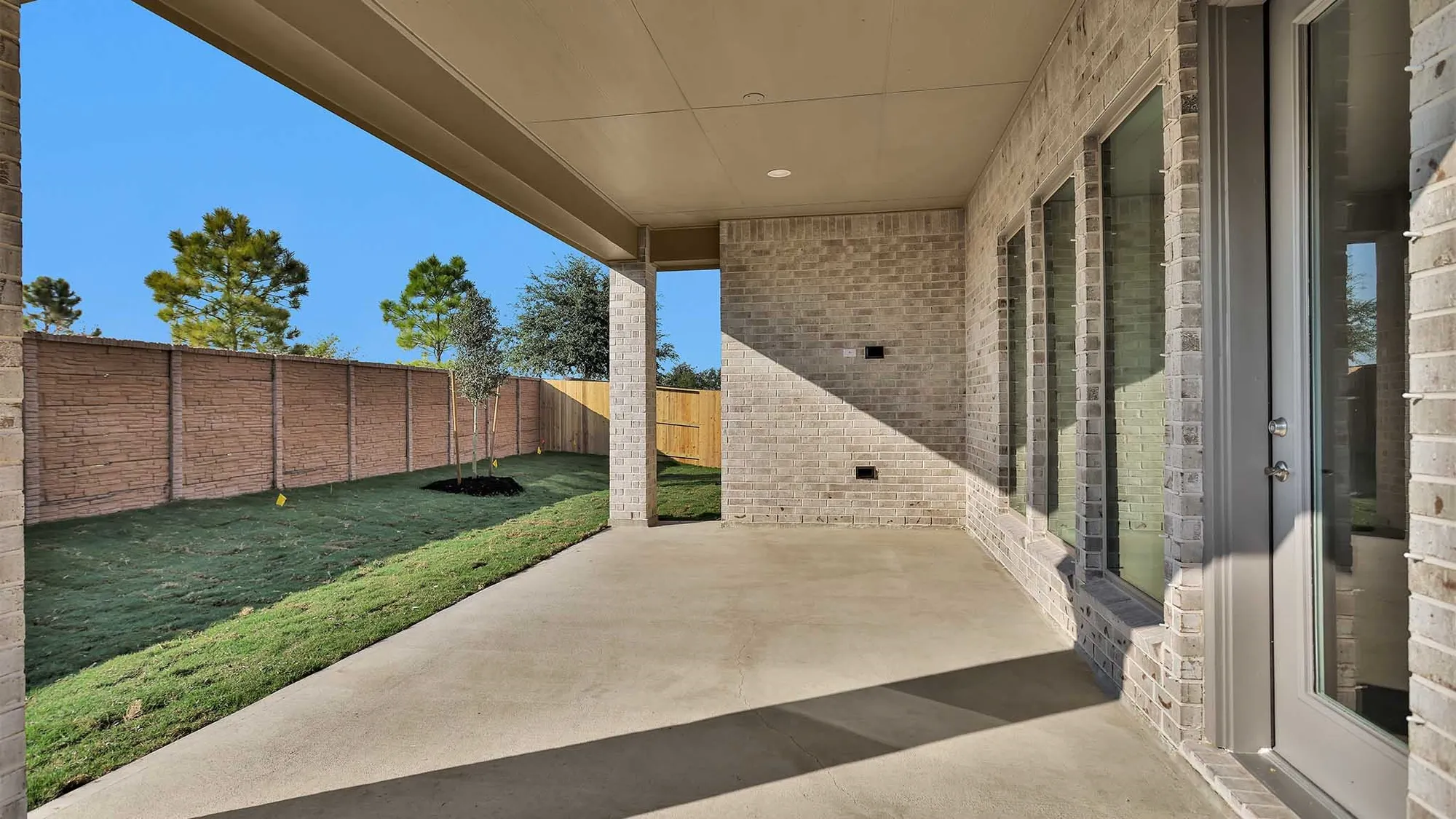 Property Slideshow image 11 of 16 | 5722 caracara st, Manvel, TX, 77578