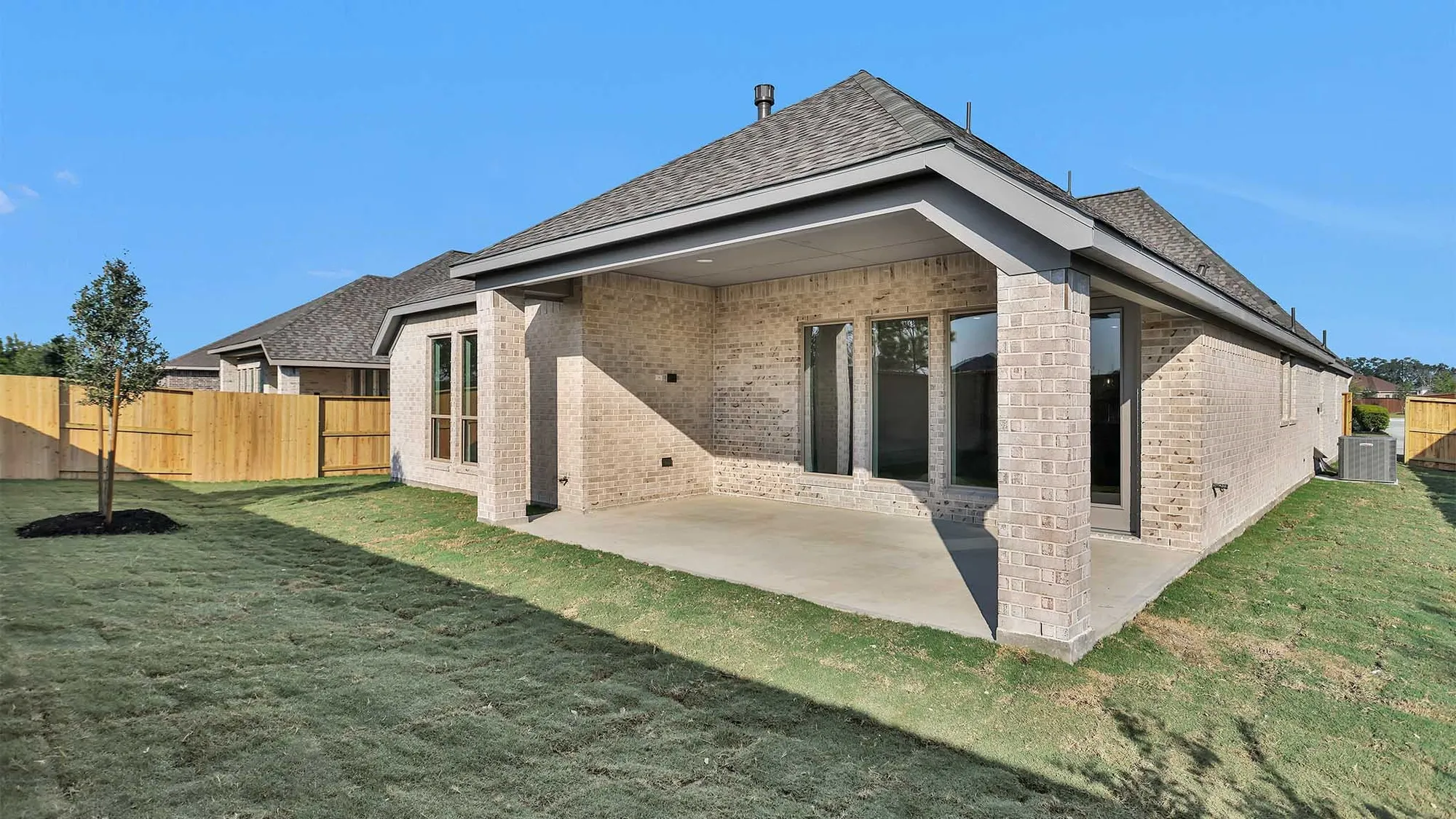 Property Slideshow image 12 of 16 | 5722 caracara st, Manvel, TX, 77578