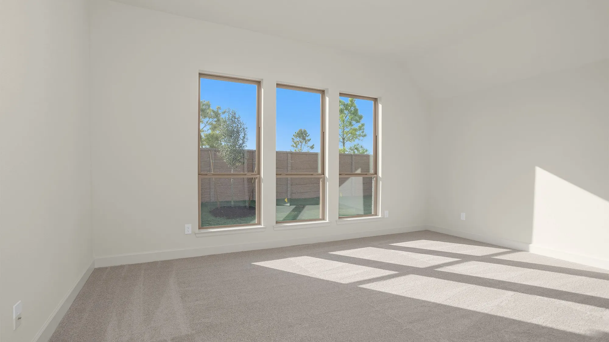 Property Slideshow image 6 of 16 | 5722 caracara st, Manvel, TX, 77578