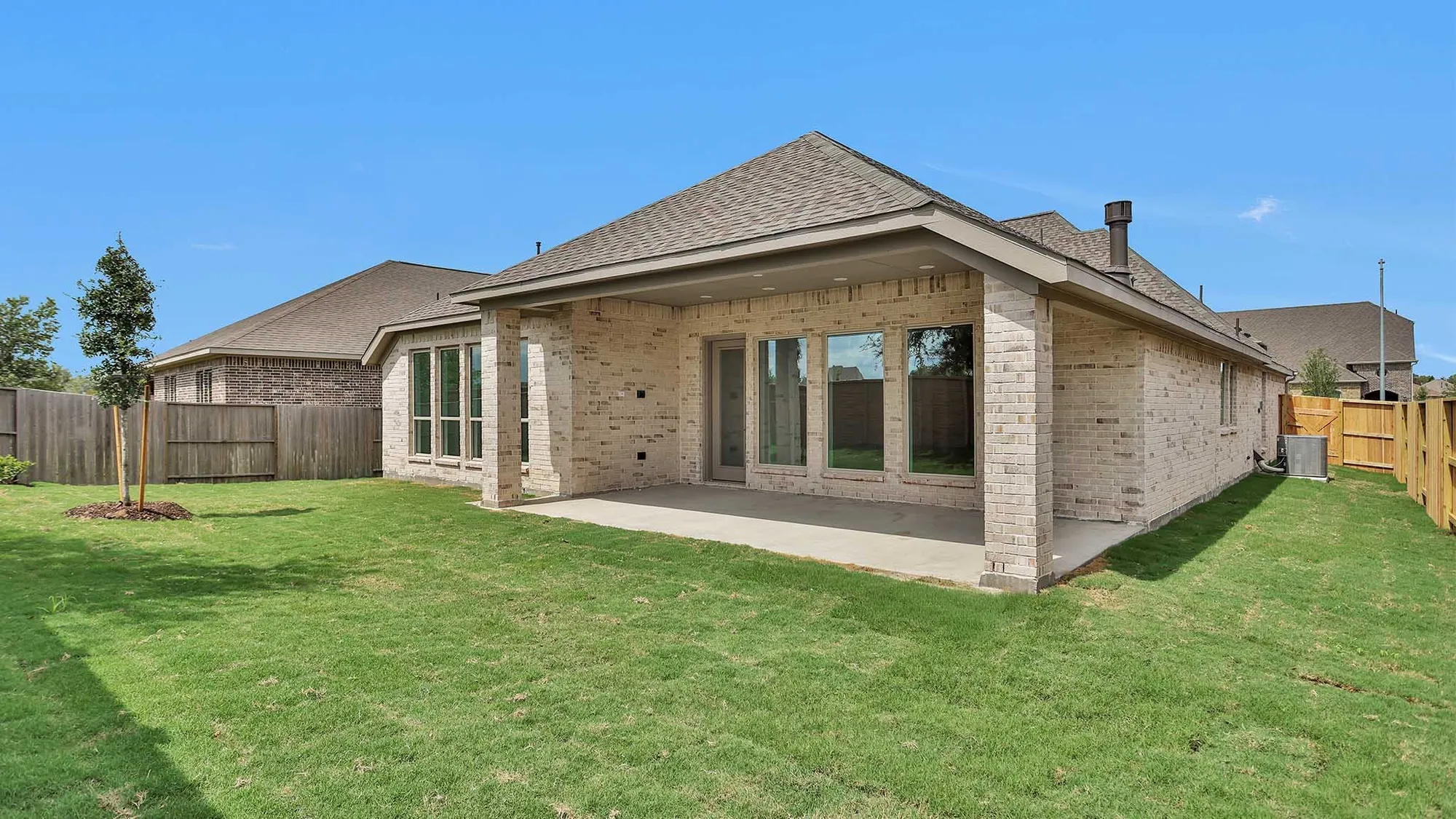 Property Slideshow image 16 of 20 | 5718 caracara st, Manvel, TX, 77578
