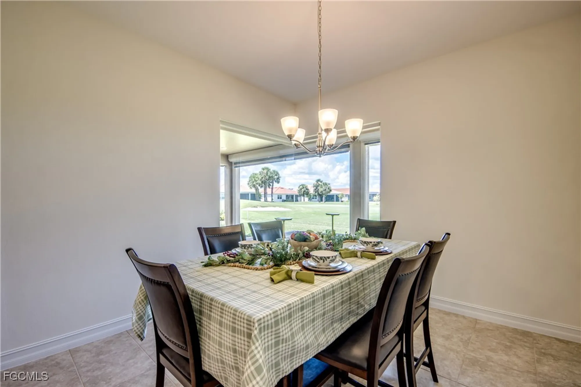 Property Slideshow image 13 of 49 | 3668 avenida del vera, North Fort Myers, FL, 33917