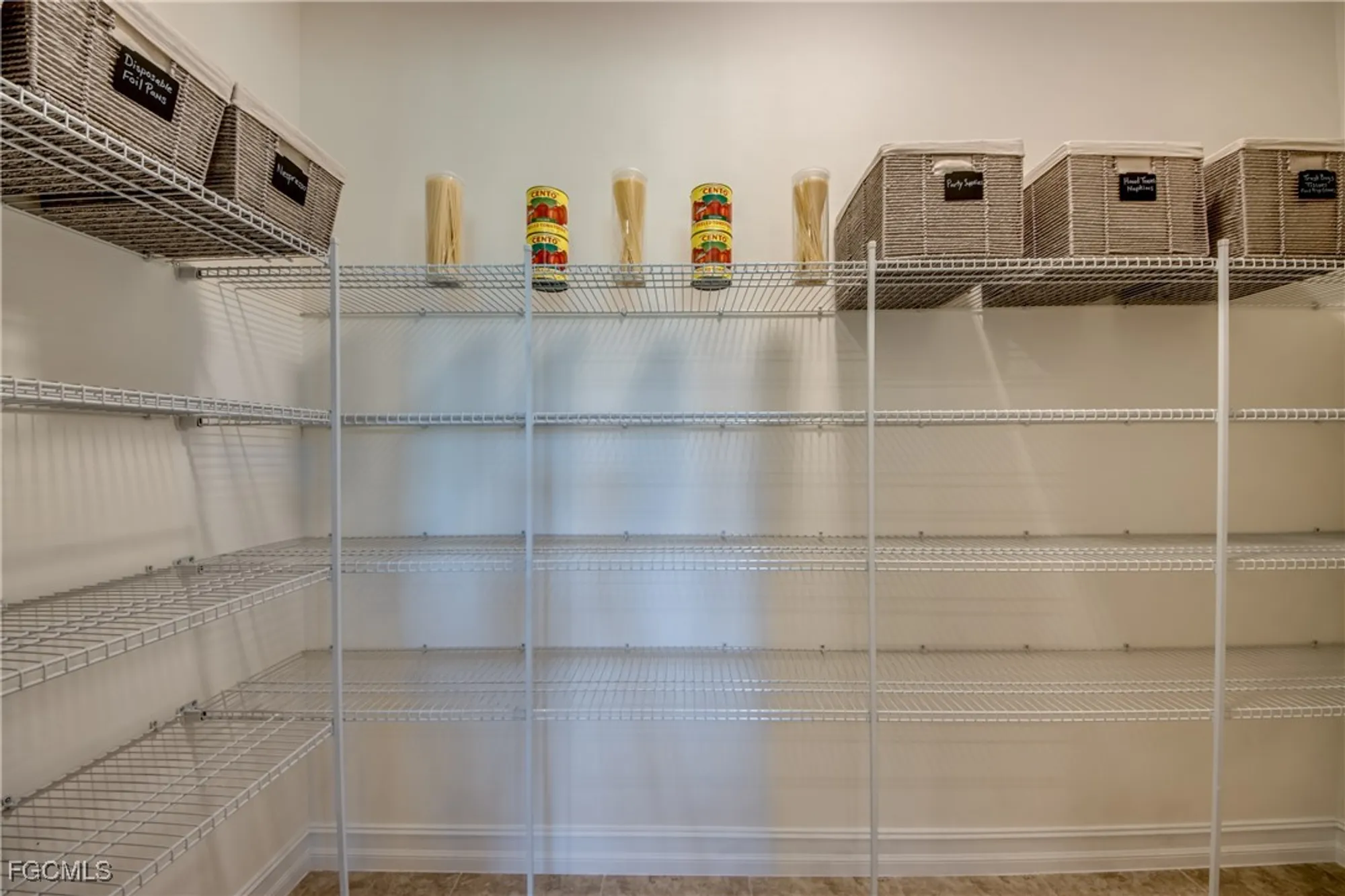 Property Slideshow image 8 of 49 | 3668 avenida del vera, North Fort Myers, FL, 33917