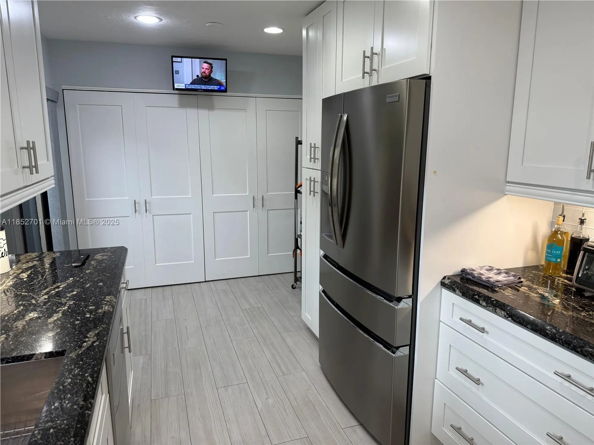 Property Slideshow image 11 of 34 | 21720 arriba real # 37-b, Boca Raton, FL, 33433