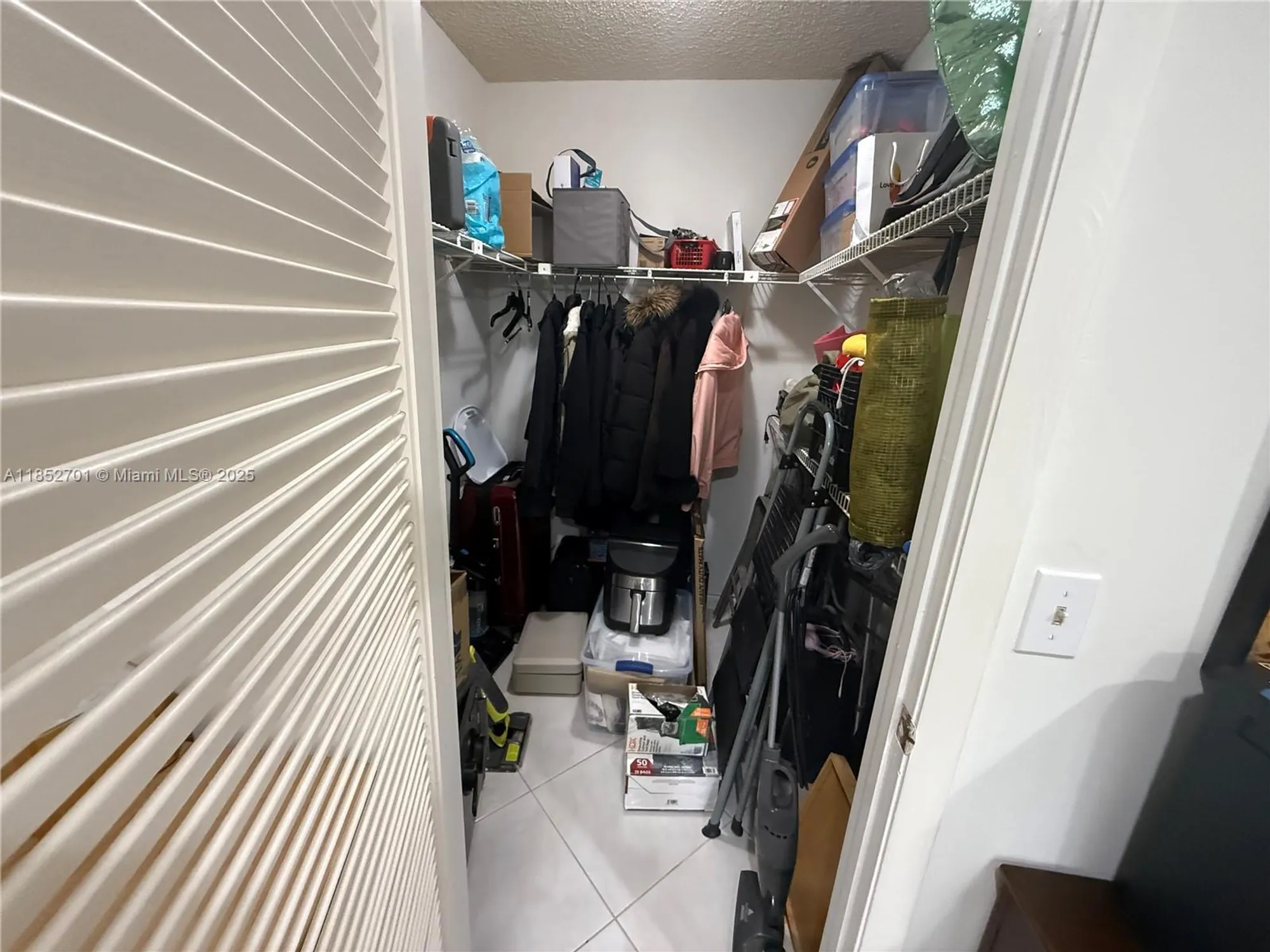 Property Slideshow image 24 of 34 | 21720 arriba real # 37-b, Boca Raton, FL, 33433