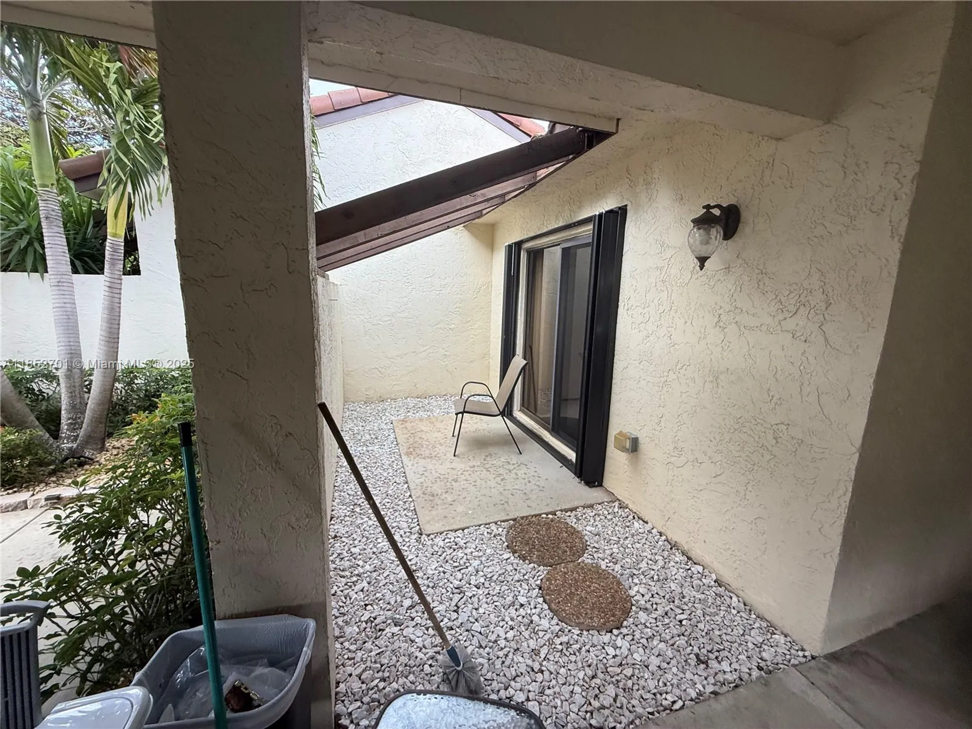 Property Slideshow image 26 of 34 | 21720 arriba real # 37-b, Boca Raton, FL, 33433