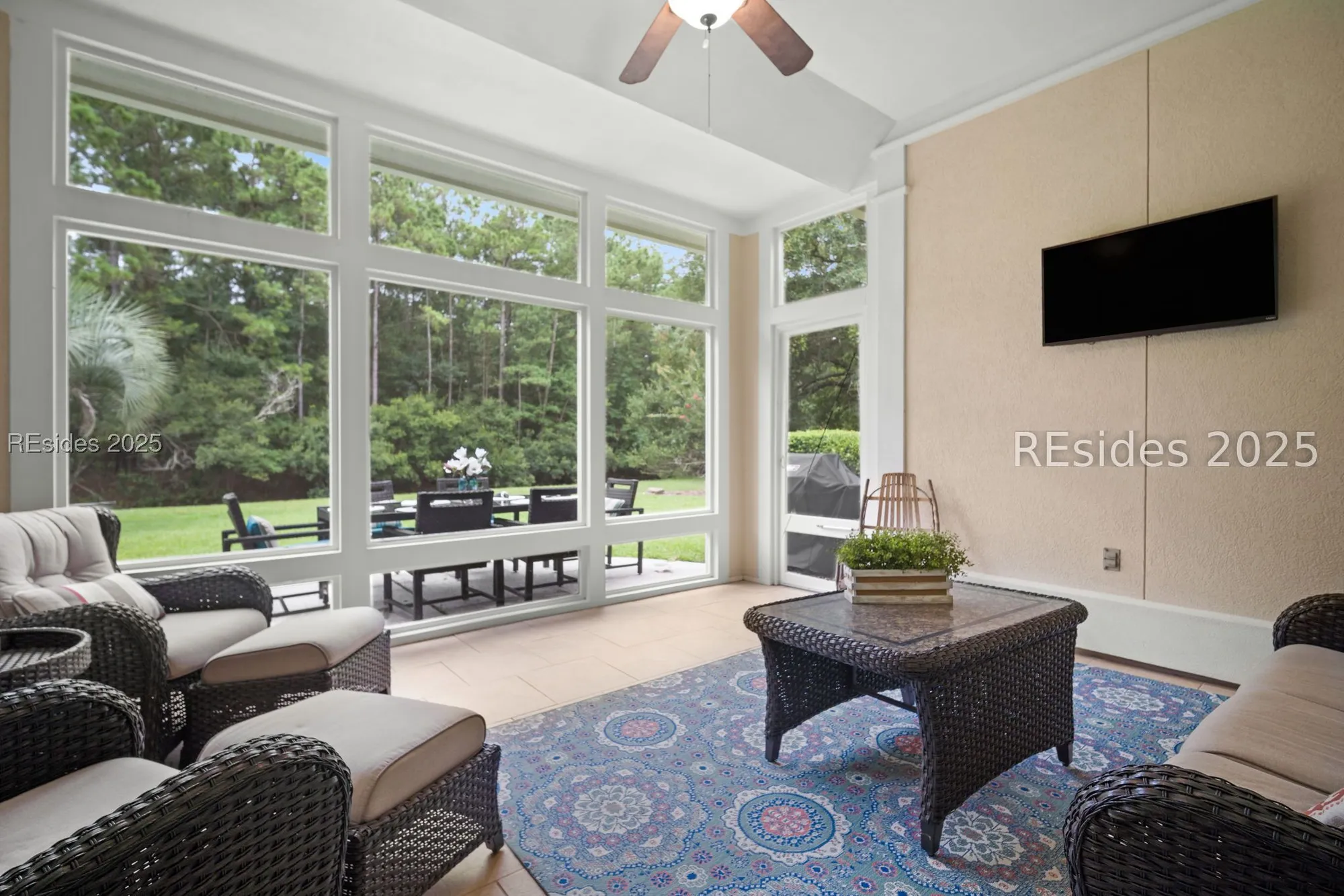 Property Slideshow image 4 of 71 | 5 camden ln, Hilton Head Island, SC, 29926