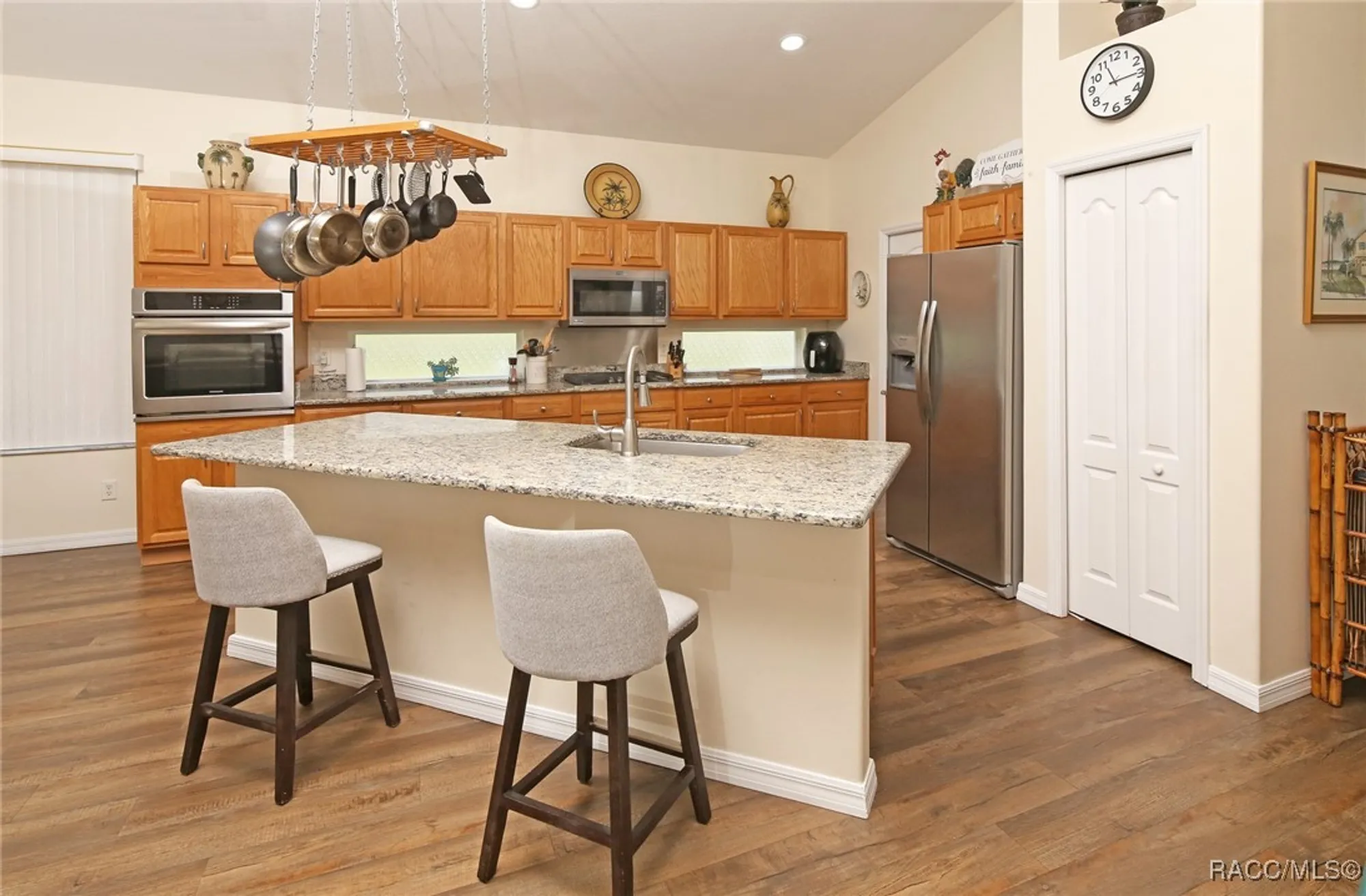 Property Slideshow image 14 of 48 | 631 w doerr path, Hernando, FL, 34442