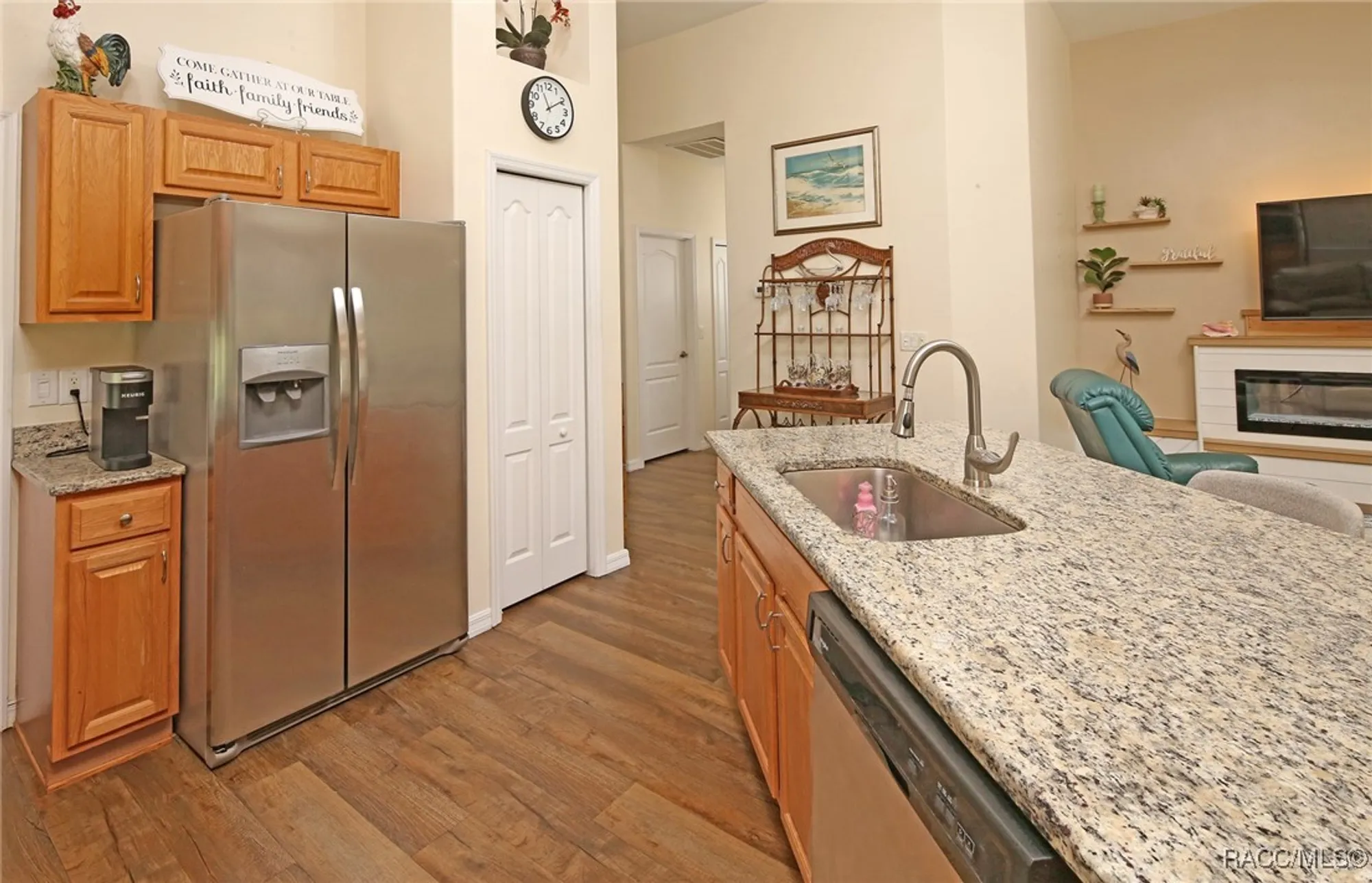 Property Slideshow image 12 of 48 | 631 w doerr path, Hernando, FL, 34442