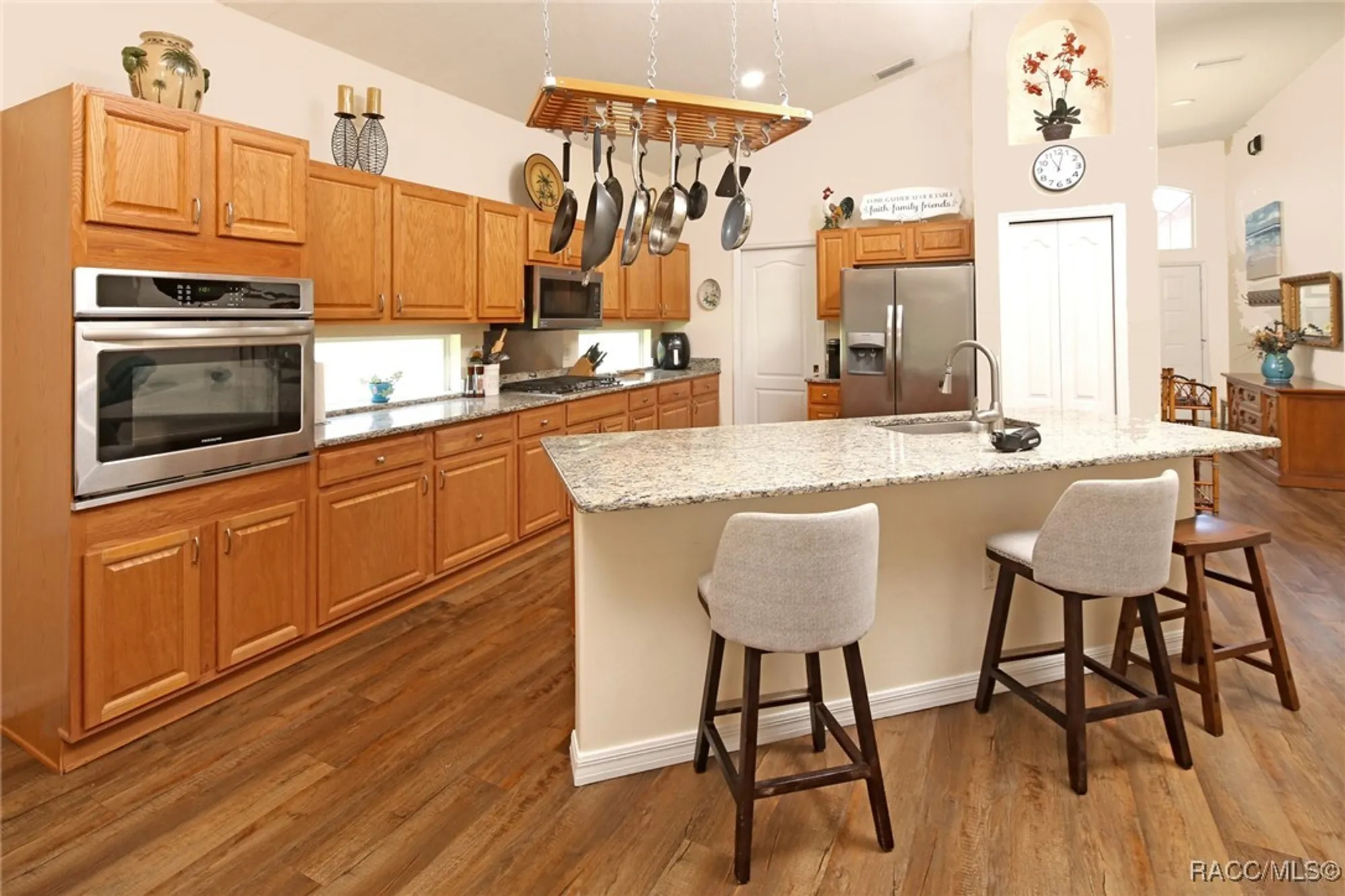 Property Slideshow image 9 of 48 | 631 w doerr path, Hernando, FL, 34442