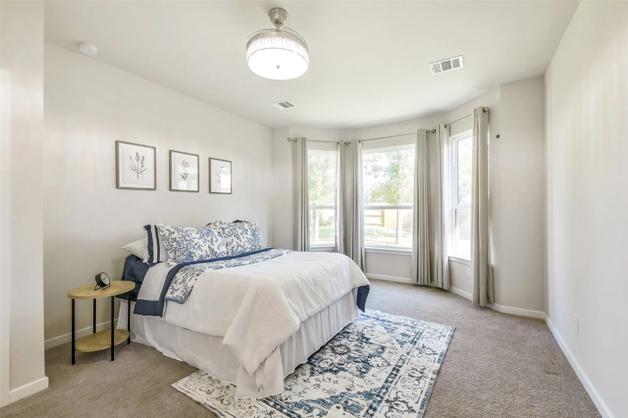 Property Slideshow image 25 of 47 | 240 w stargazer lily bnd, Montgomery, TX, 77316