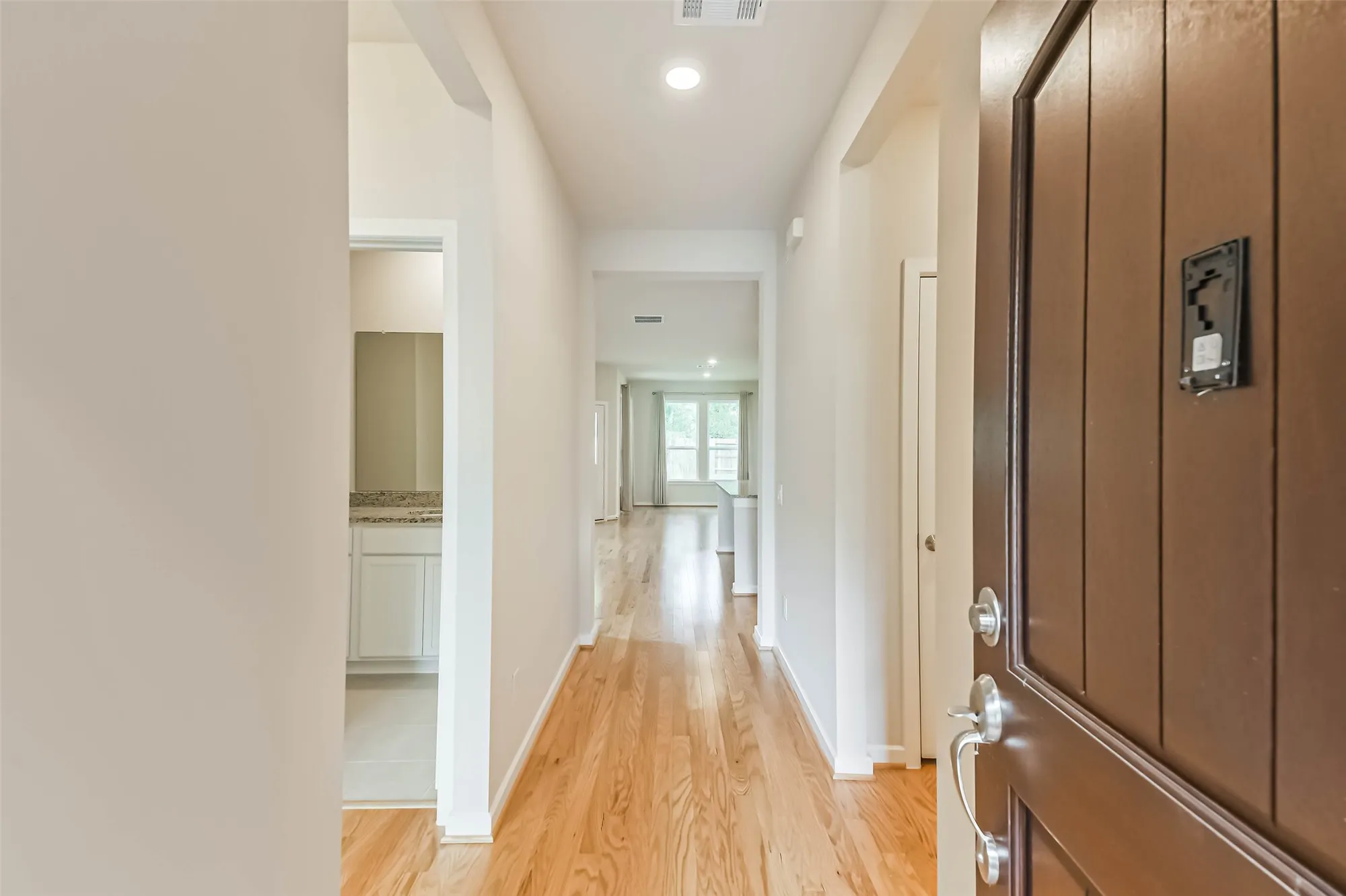 Property Slideshow image 3 of 47 | 240 w stargazer lily bnd, Montgomery, TX, 77316