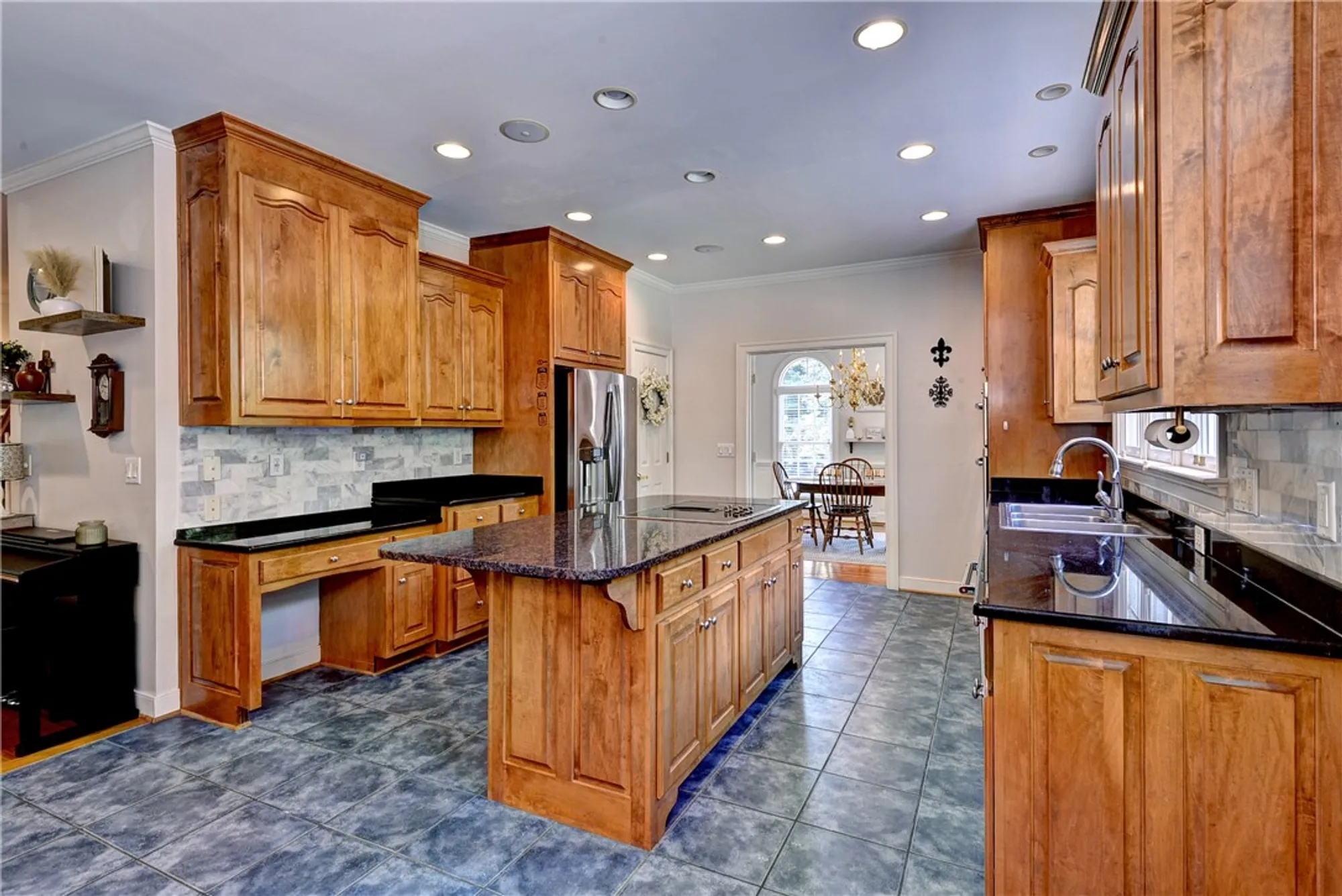 Property Slideshow image 8 of 38 | 164 heritage pointe, Williamsburg, VA, 23188