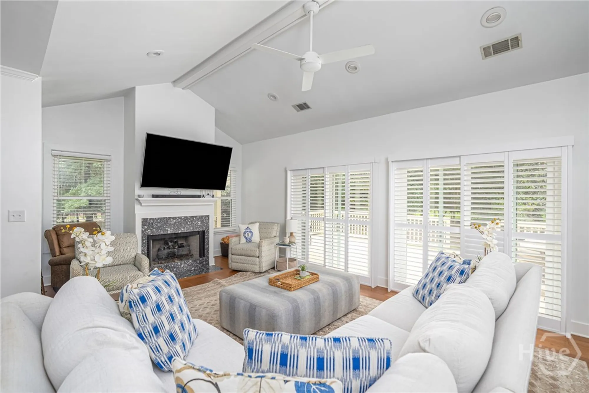 Property Slideshow image 6 of 20 | 1 carlow ln, Savannah, GA, 31411