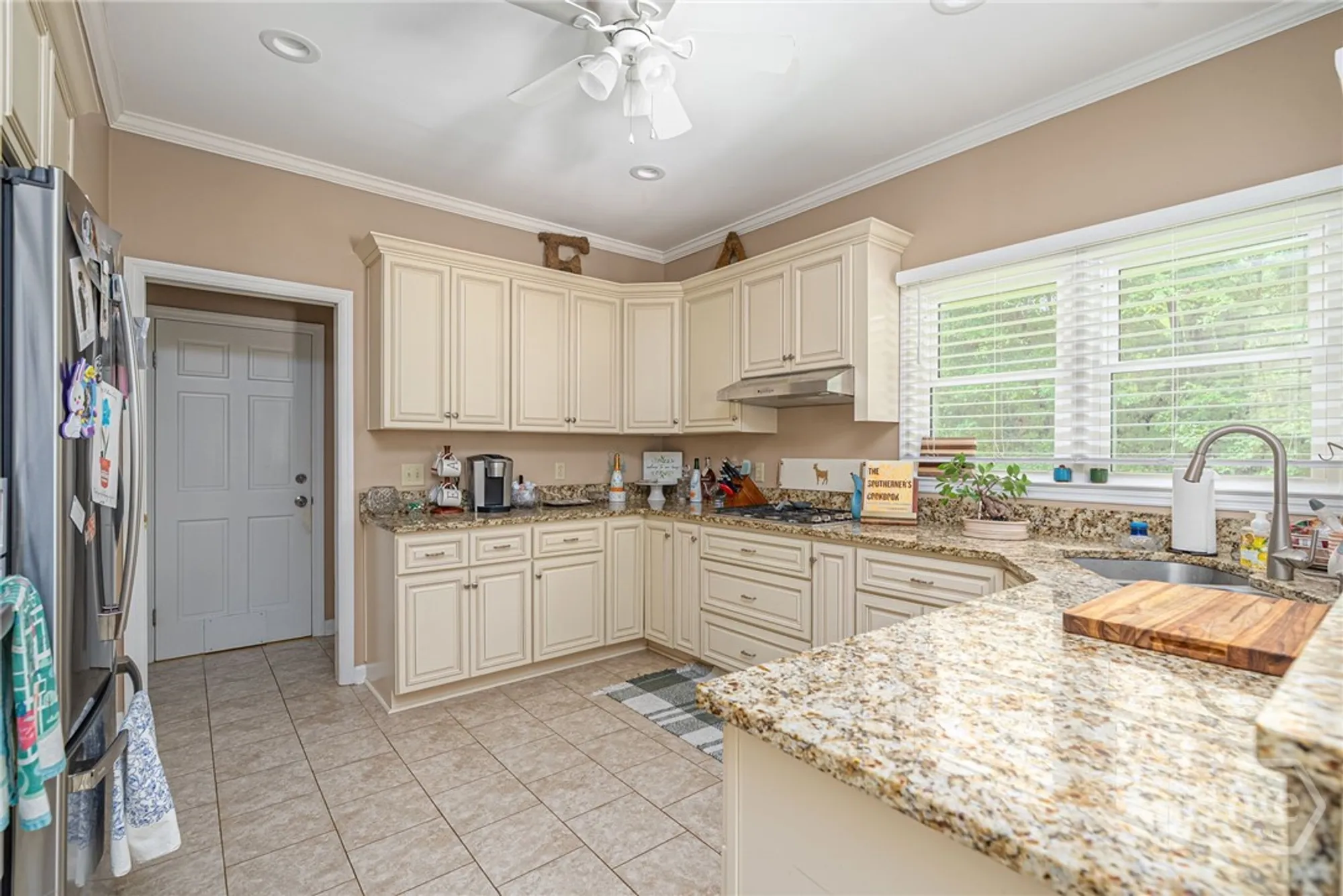 Property Slideshow image 9 of 20 | 1 carlow ln, Savannah, GA, 31411