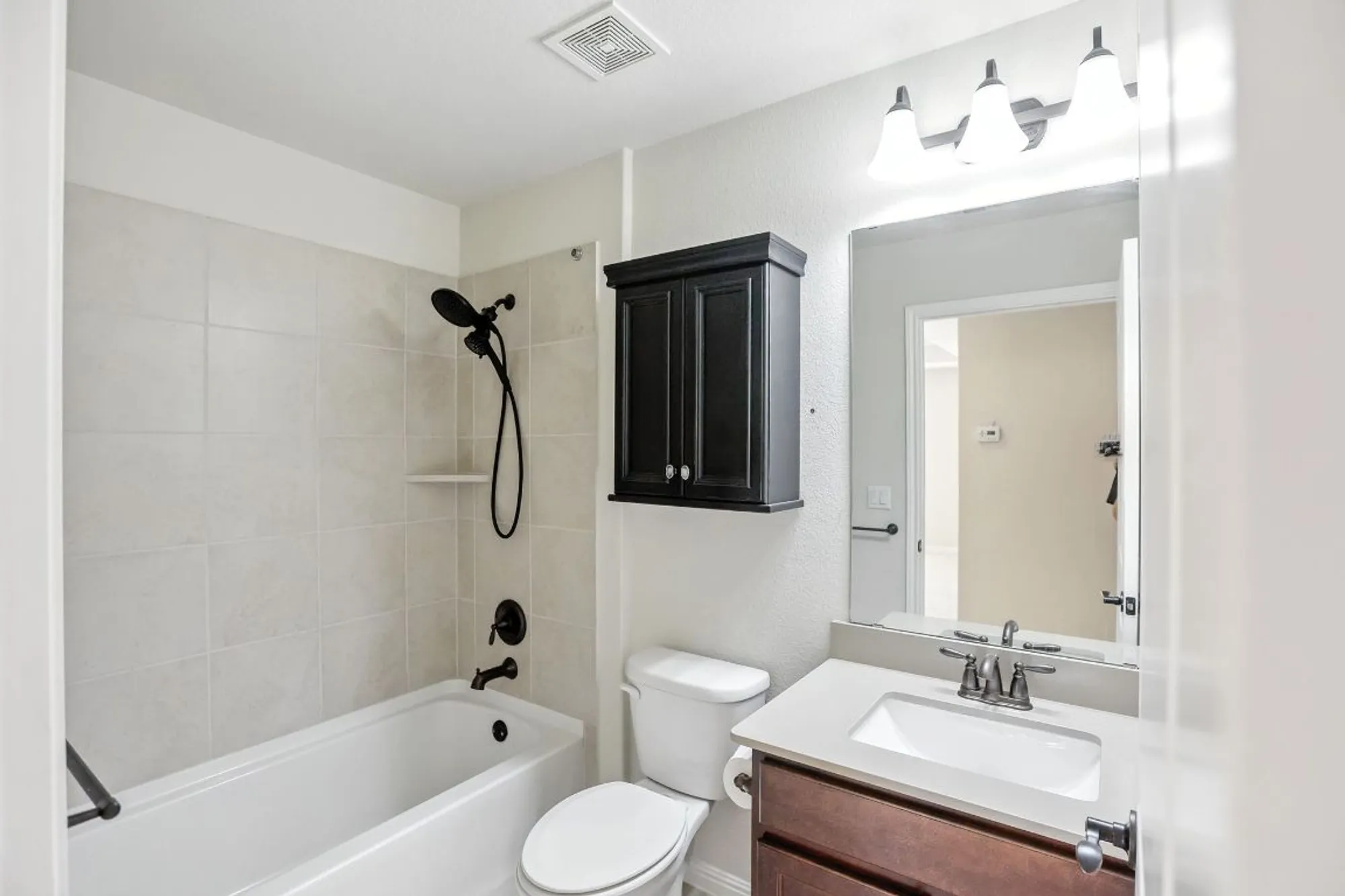 Property Slideshow image 18 of 26 | 113 hobby st, Georgetown, TX, 78633