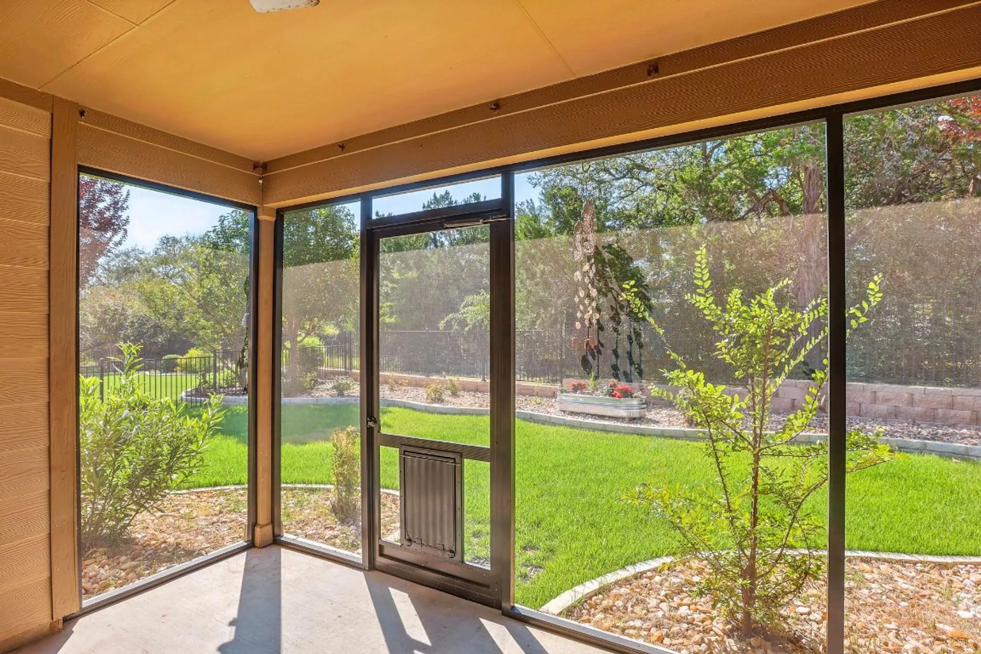 Property Slideshow image 19 of 26 | 113 hobby st, Georgetown, TX, 78633