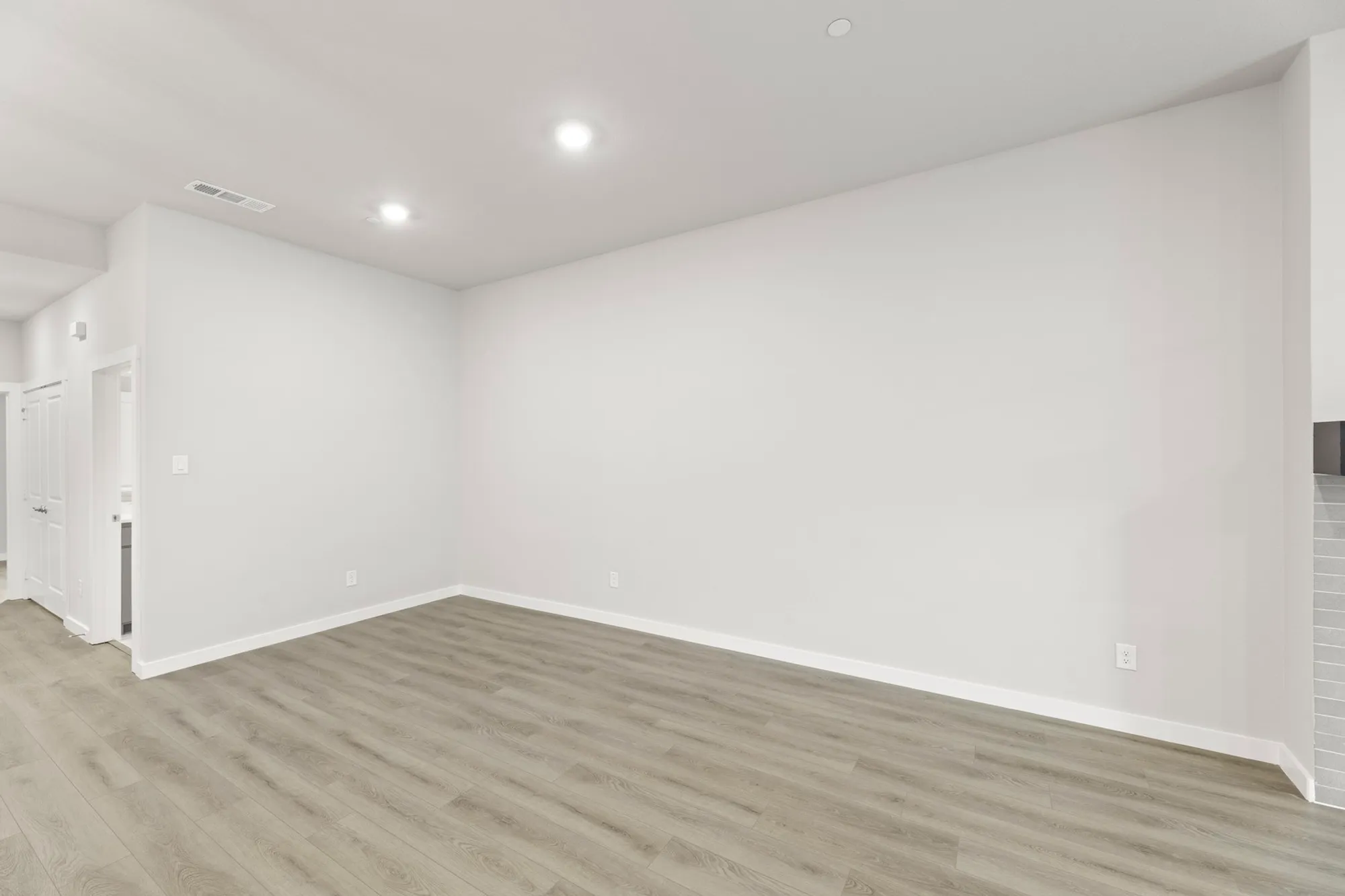 Property Slideshow image 19 of 28 | 650 oakridge dr, Wylie, TX, 75098