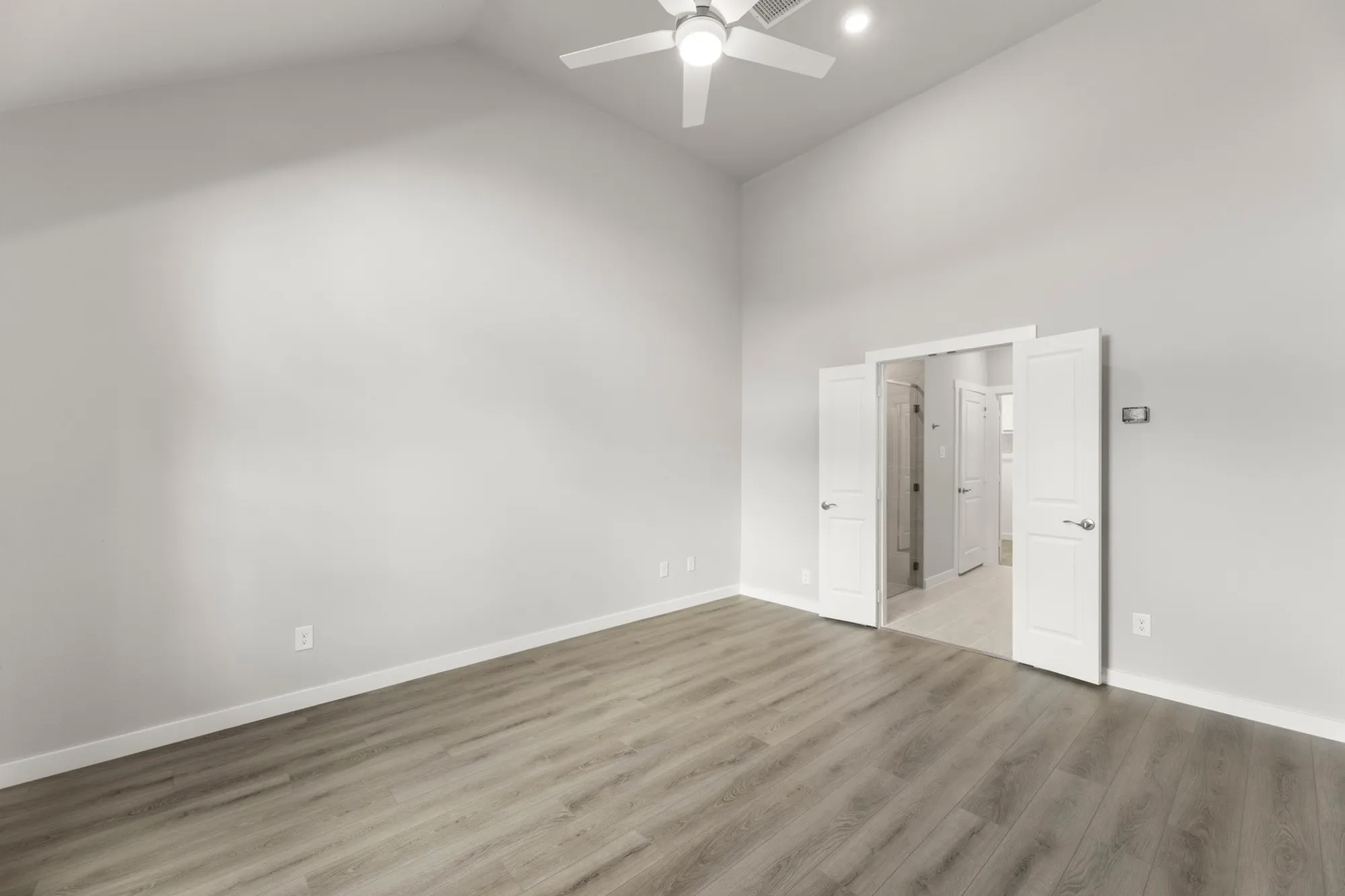 Property Slideshow image 5 of 28 | 650 oakridge dr, Wylie, TX, 75098