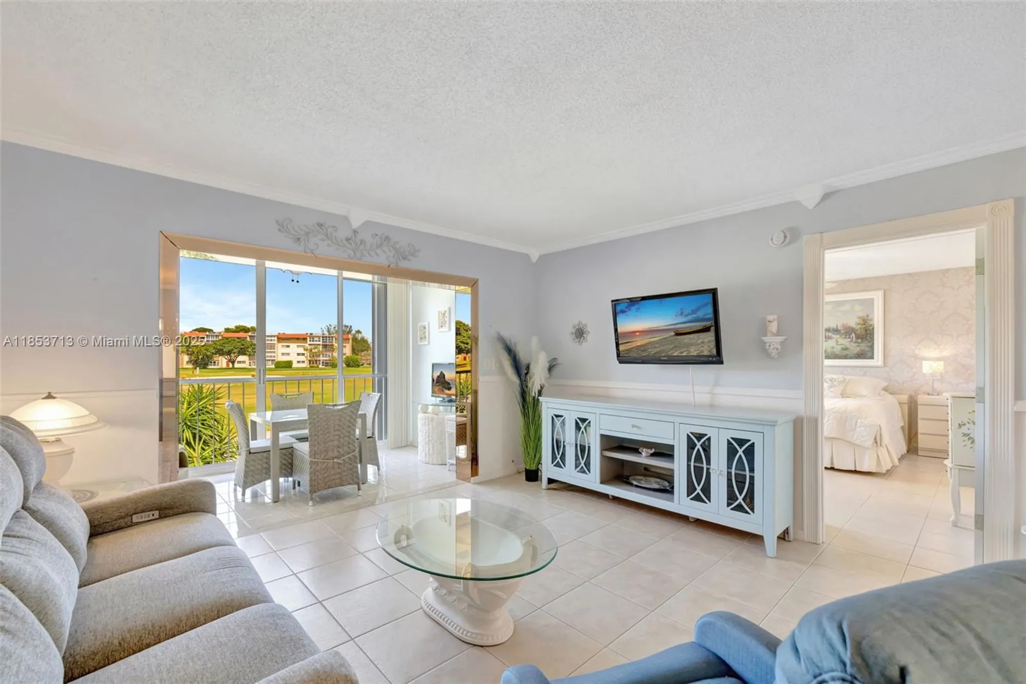 Property Slideshow image 18 of 49 | 7847 golf circle dr 203, Margate, FL, 33063