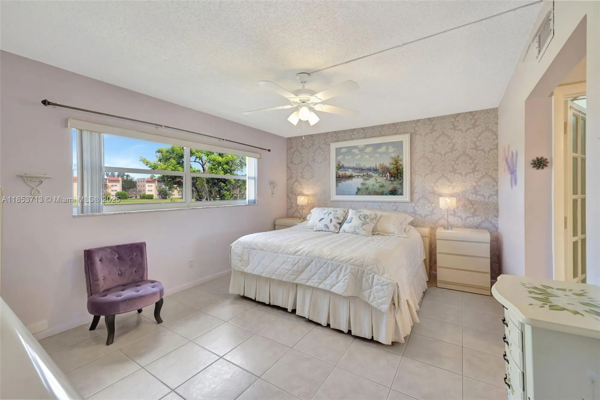 Property Slideshow image 19 of 49 | 7847 golf circle dr 203, Margate, FL, 33063