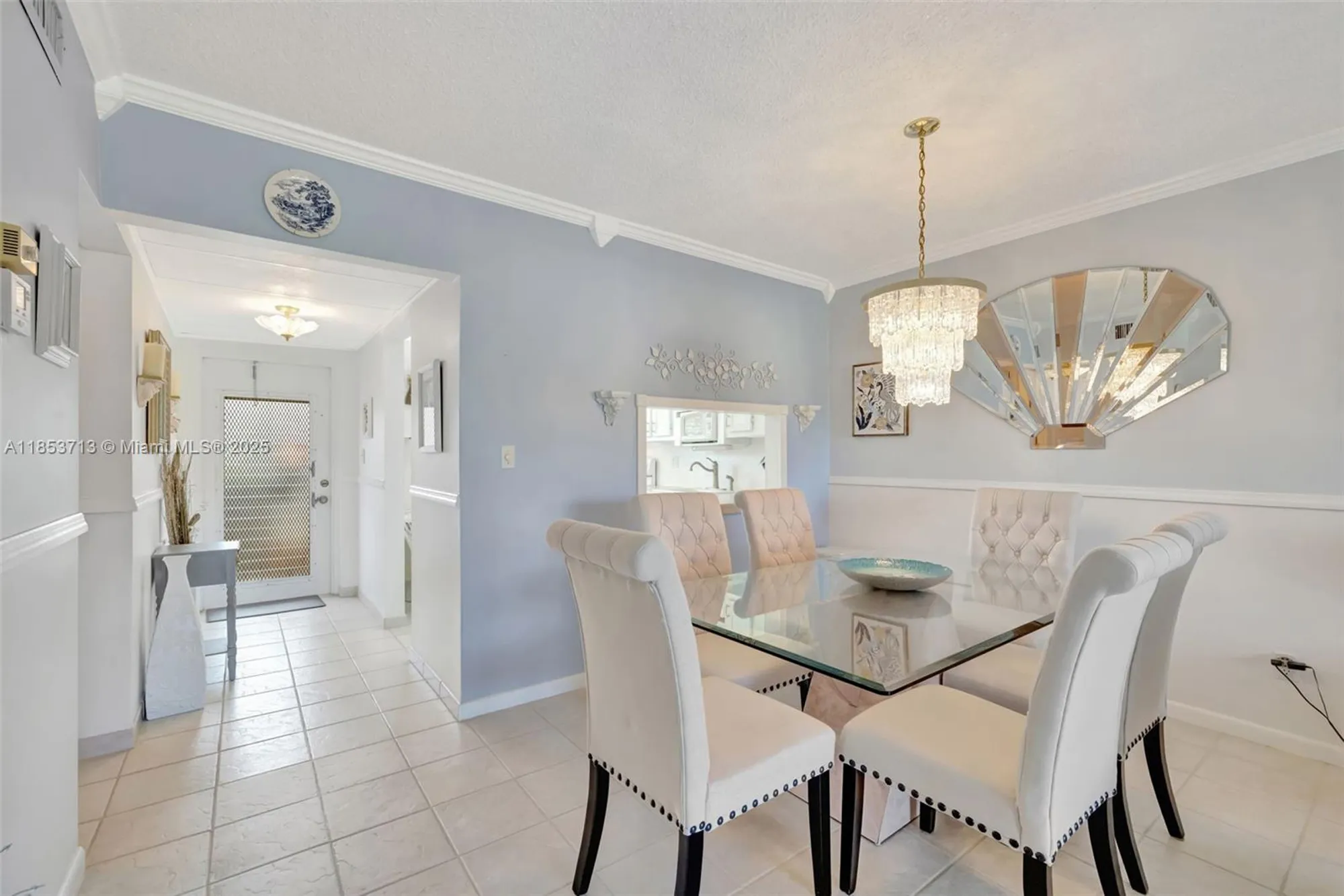 Property Slideshow image 11 of 49 | 7847 golf circle dr 203, Margate, FL, 33063